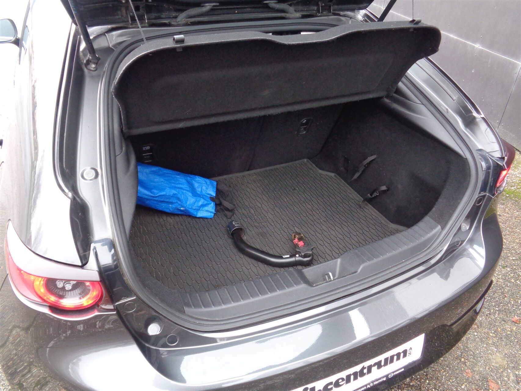 Billede af Mazda 3 2,0 Skyactiv-G  Mild hybrid Sense 122HK 5d 6g