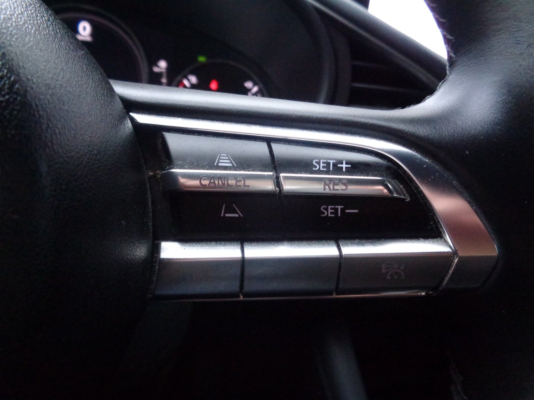 Billede af Mazda 3 2,0 Skyactiv-G  Mild hybrid Sense 122HK 5d 6g