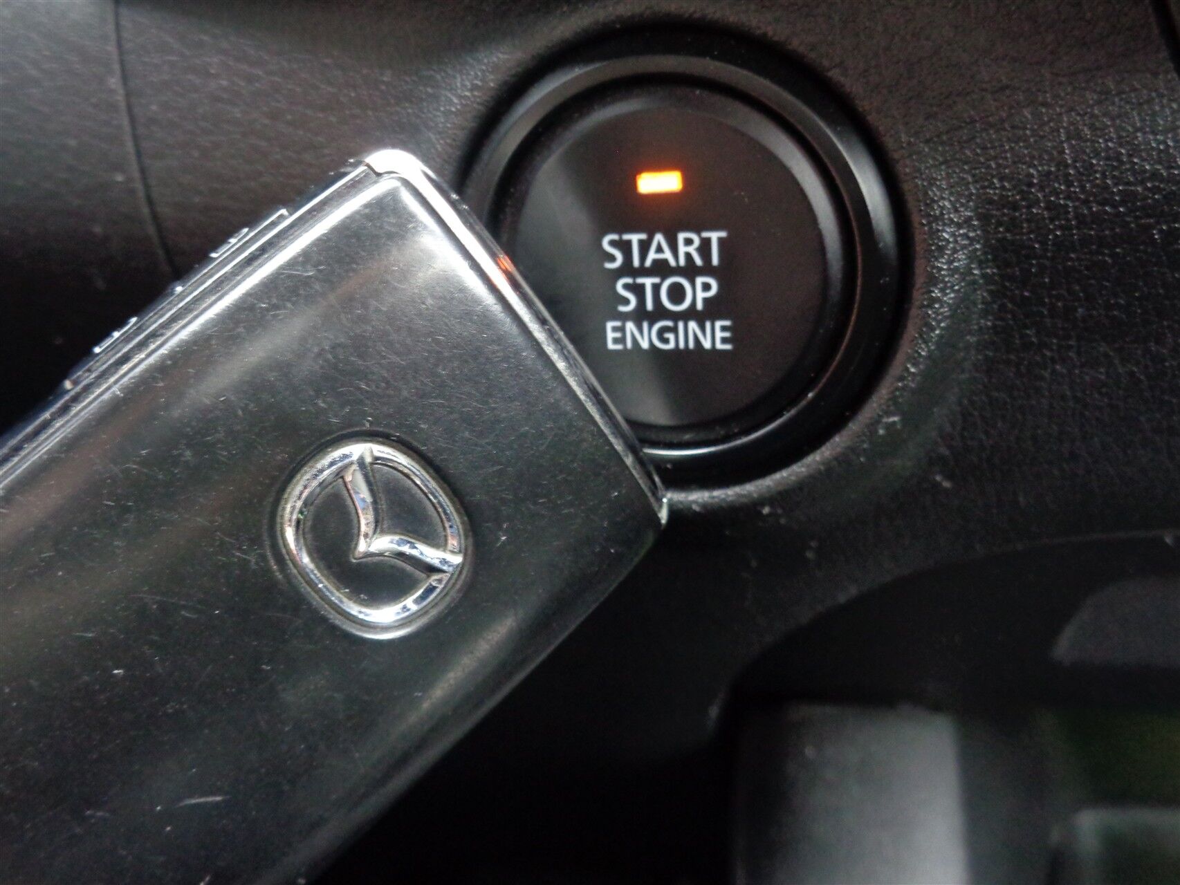 Billede af Mazda 3 2,0 Skyactiv-G  Mild hybrid Sense 122HK 5d 6g