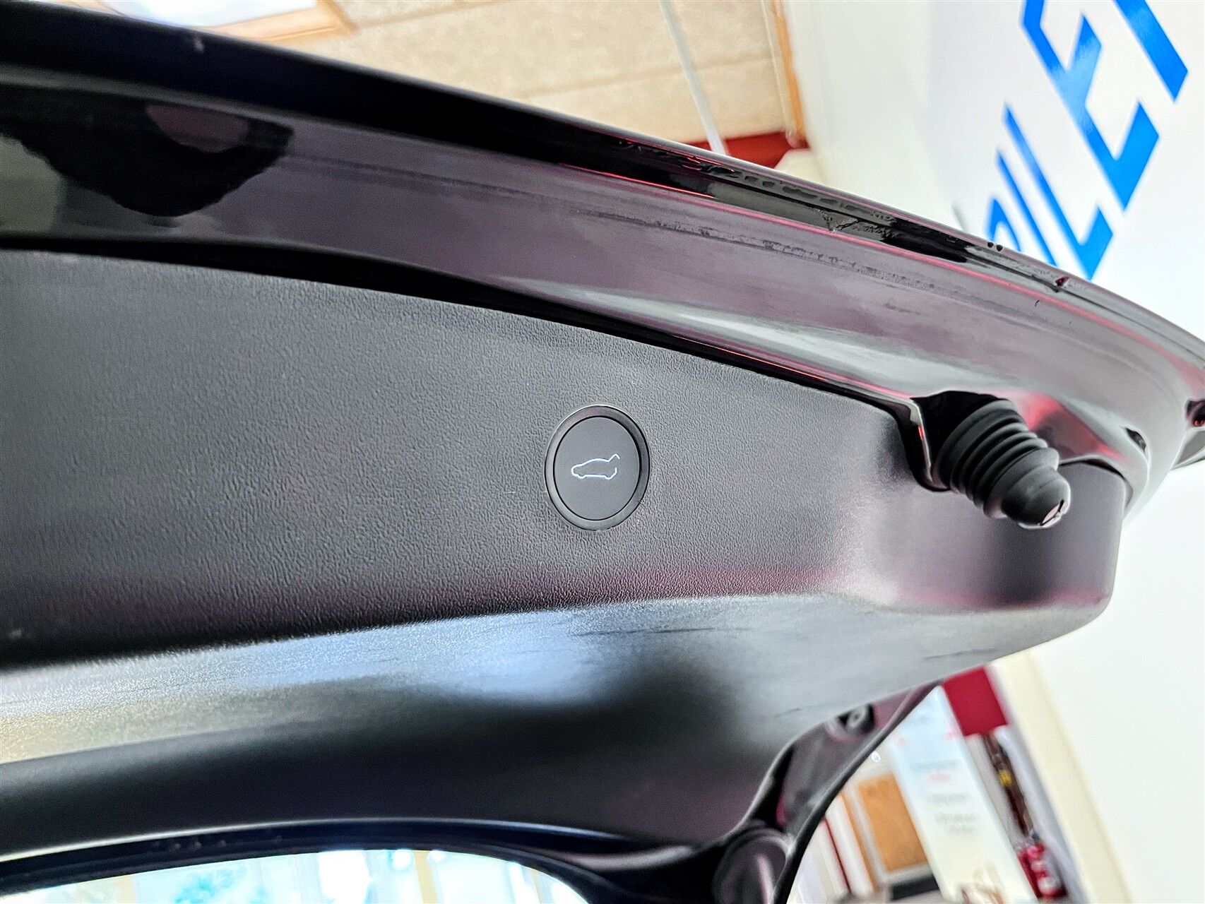 Billede af Tesla Model 3 EL Standard Range Plus 325HK Aut.