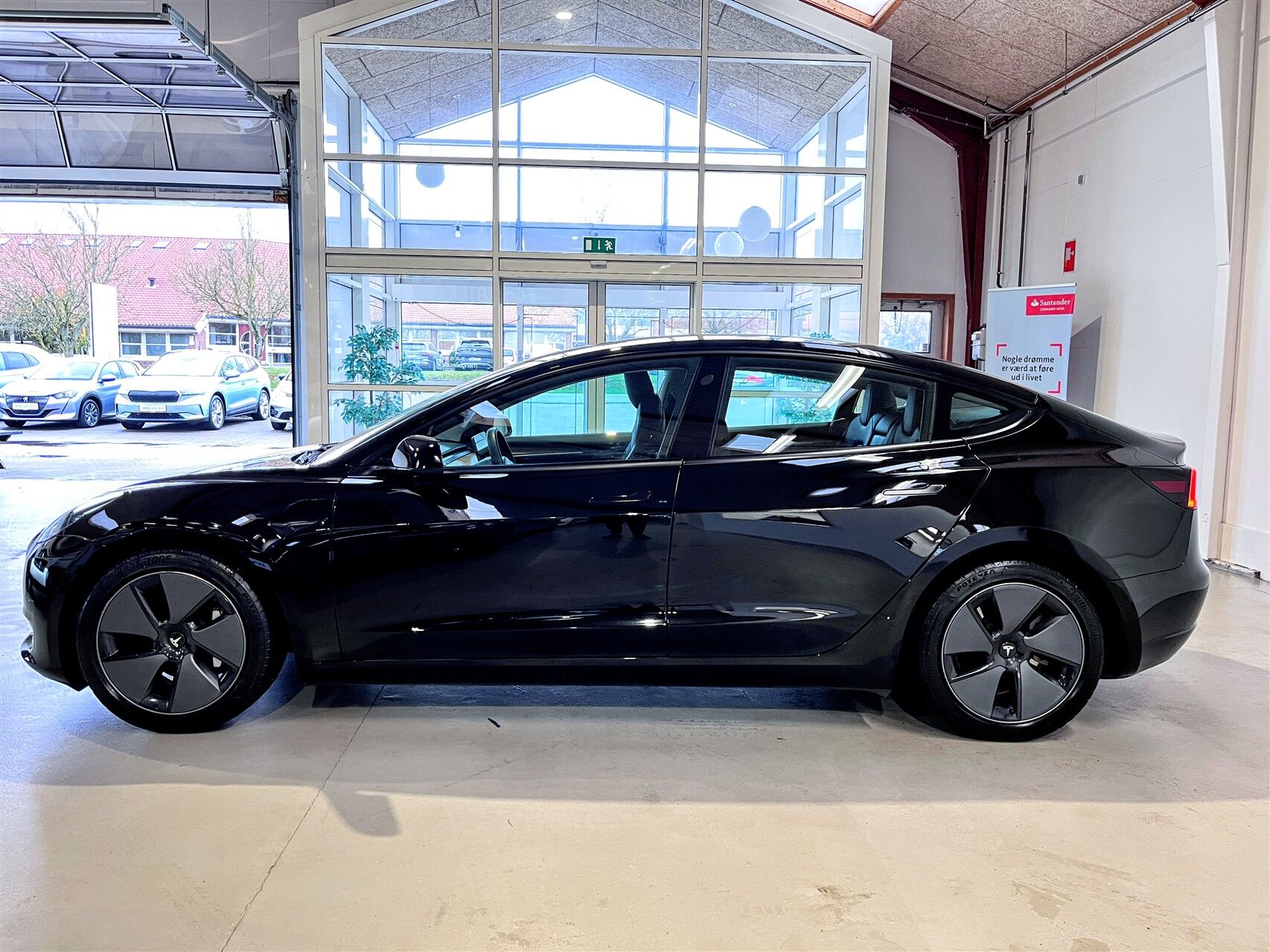 Billede af Tesla Model 3 EL Standard Range Plus 325HK Aut.