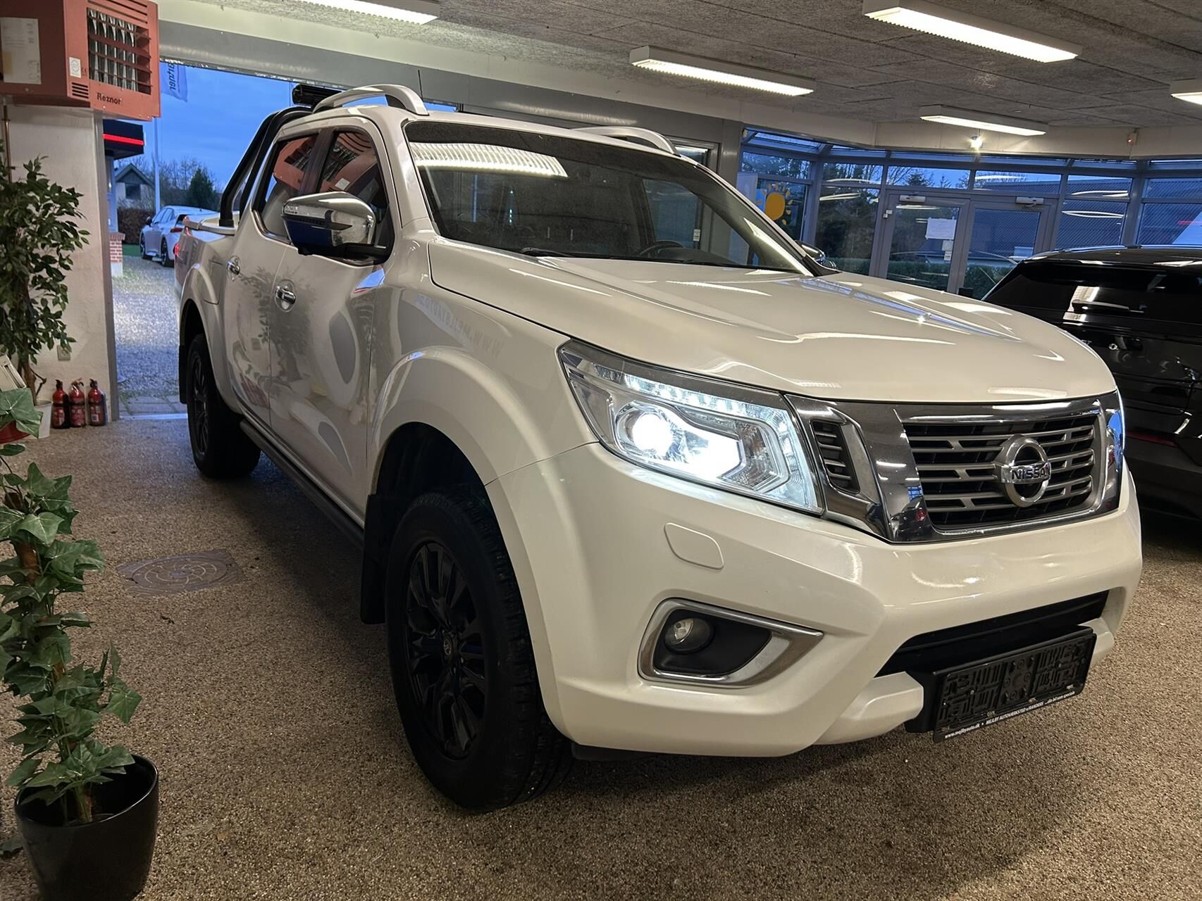 Billede af Nissan Navara Dob. Cab 2,3 DCi TREK-1 4x4 190HK DobKab 7g Aut.