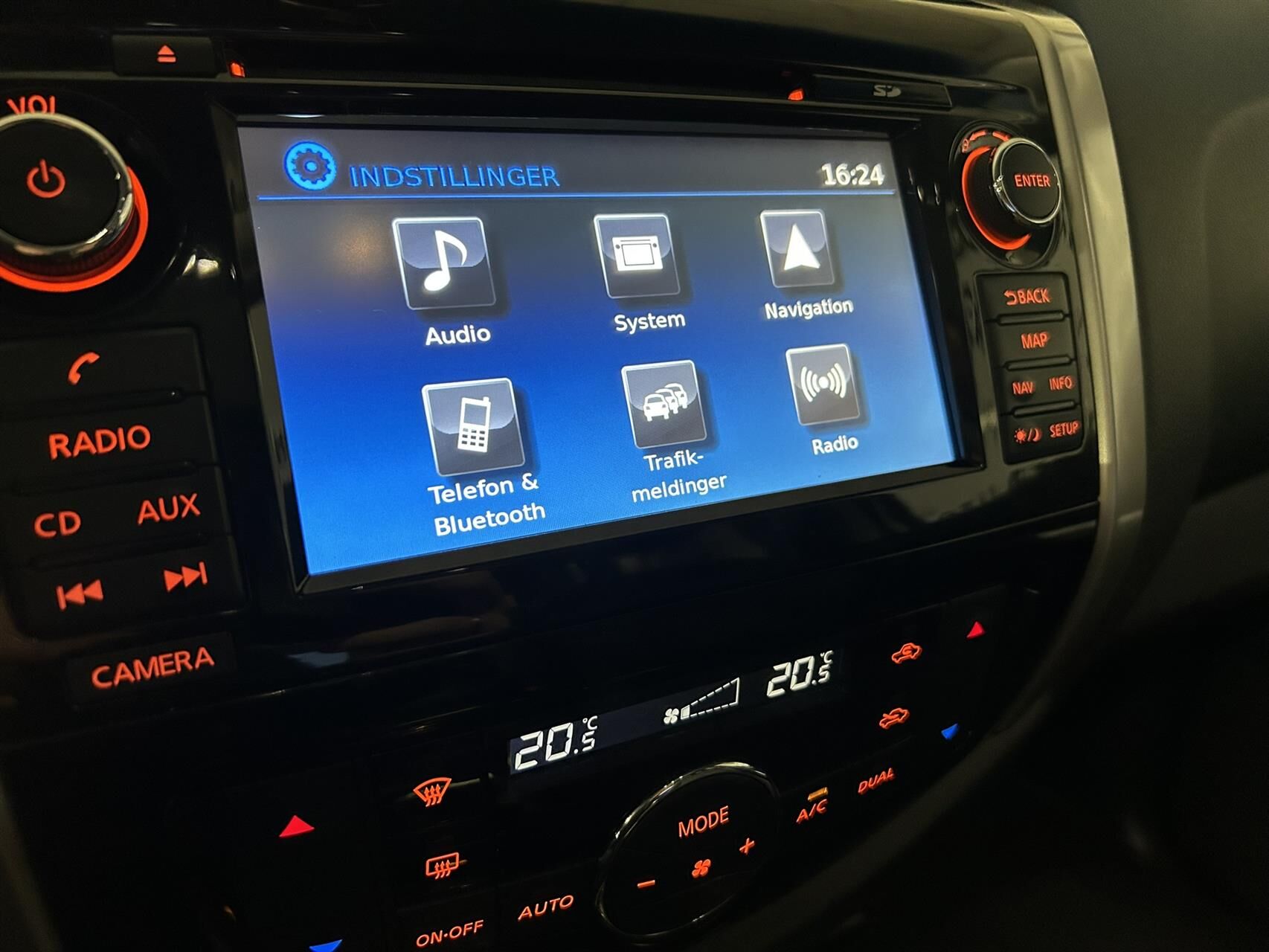 Billede af Nissan Navara Dob. Cab 2,3 DCi TREK-1 4x4 190HK DobKab 7g Aut.