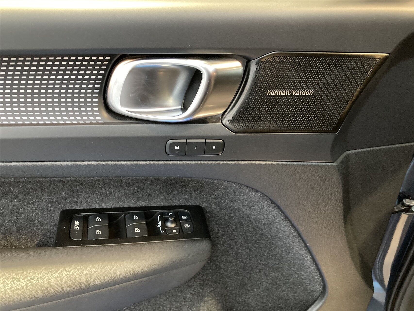 Billede af Volvo XC40 P6 Recharge Pro 231HK 5d Aut.