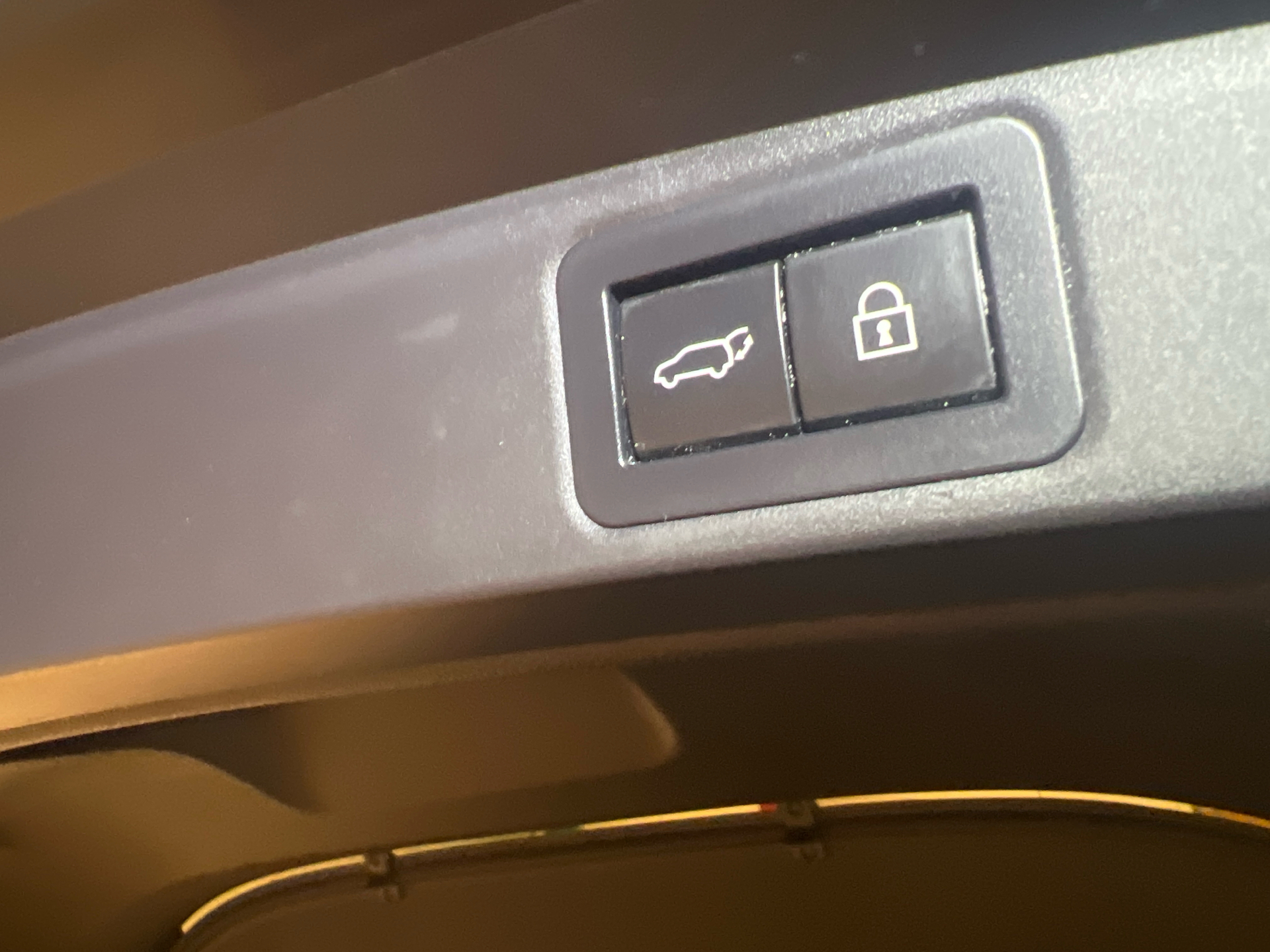 Billede af Toyota Corolla Touring Sports 1,8 Hybrid Active Premium E-CVT 122HK Stc Trinl. Gear