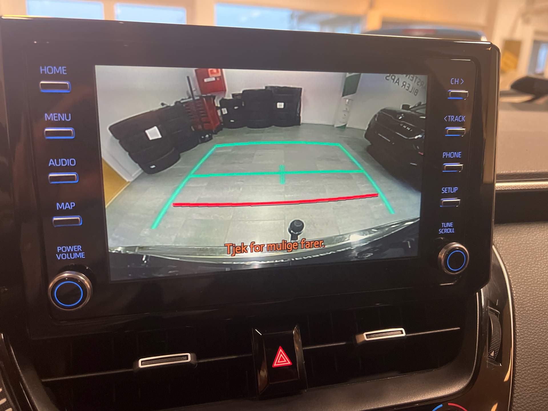 Billede af Toyota Corolla Touring Sports 1,8 Hybrid Active Premium E-CVT 122HK Stc Trinl. Gear