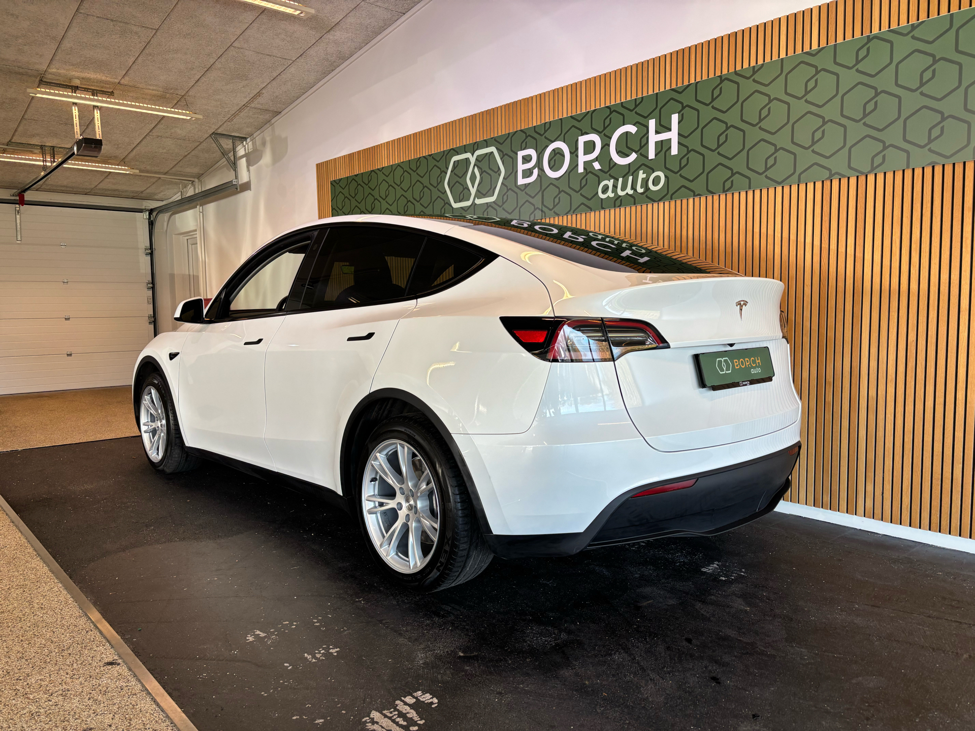 Billede af Tesla Model Y EL RWD 299HK 5d Aut.
