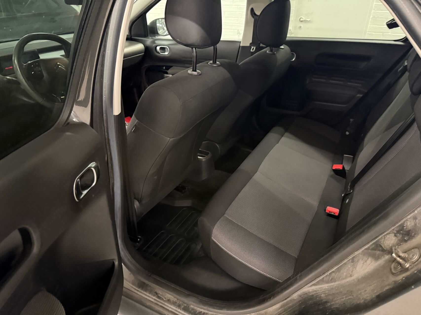 Billede af Citroën C4 Cactus 1,6 Blue HDi Feel Complet start/stop 100HK 5d