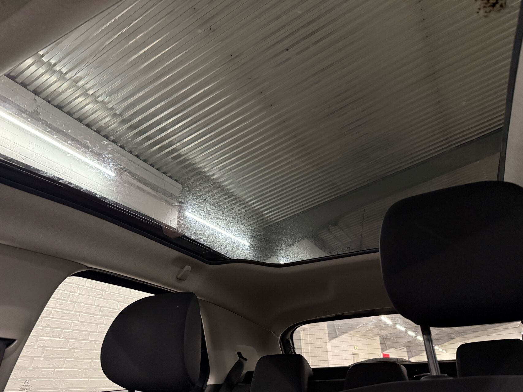 Billede af Citroën C4 Cactus 1,6 Blue HDi Feel Complet start/stop 100HK 5d