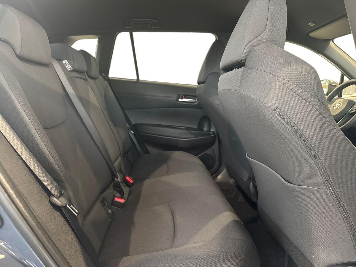 Billede af Toyota Corolla Cross 1.8 hybrid (140 hk) SUV aut. gear Style