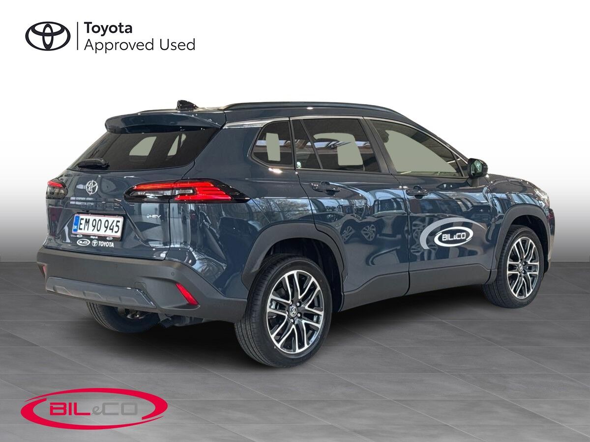 Billede af Toyota Corolla Cross 1.8 hybrid (140 hk) SUV aut. gear Style