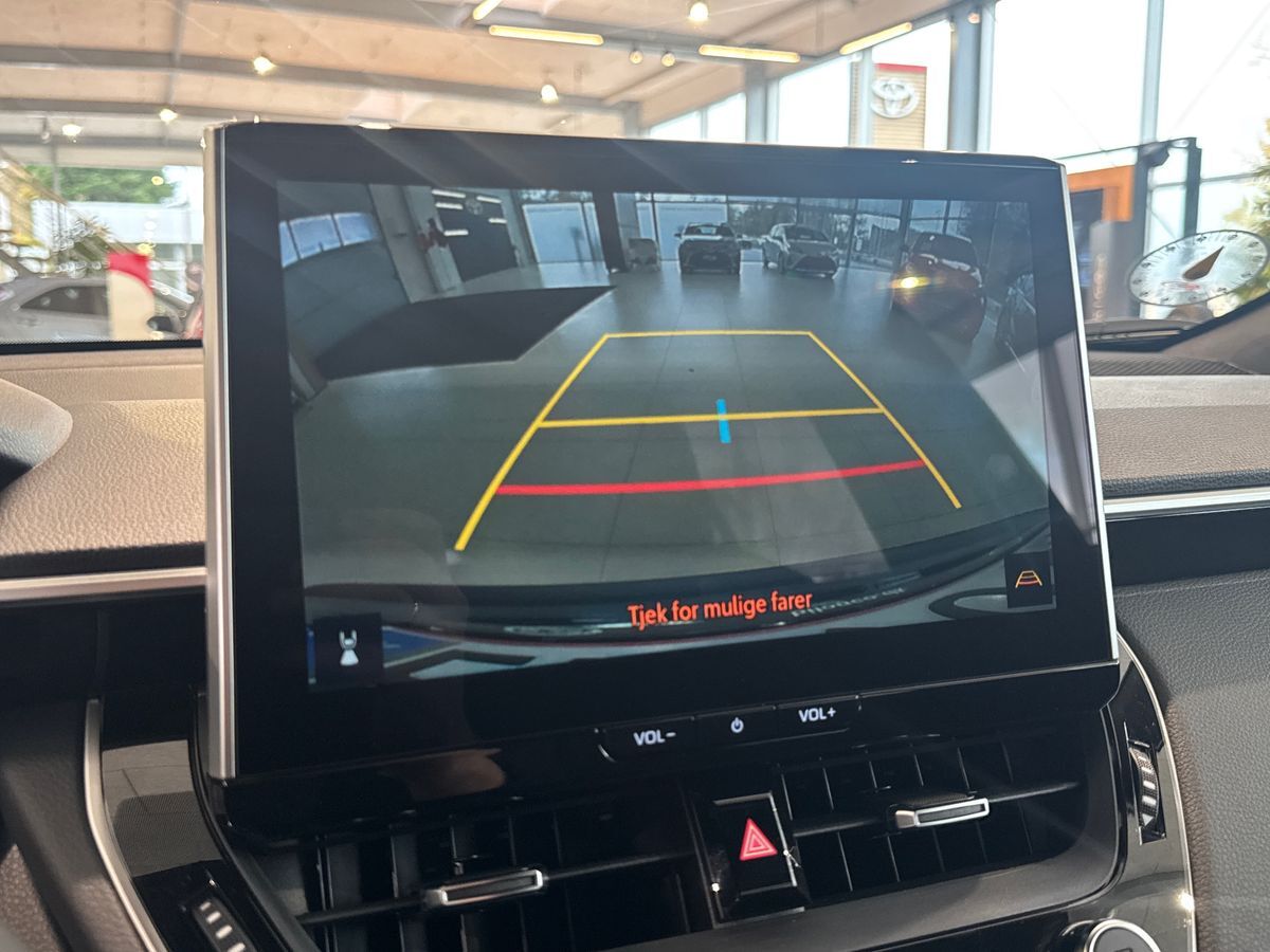 Billede af Toyota Corolla Cross 1.8 hybrid (140 hk) SUV aut. gear Style