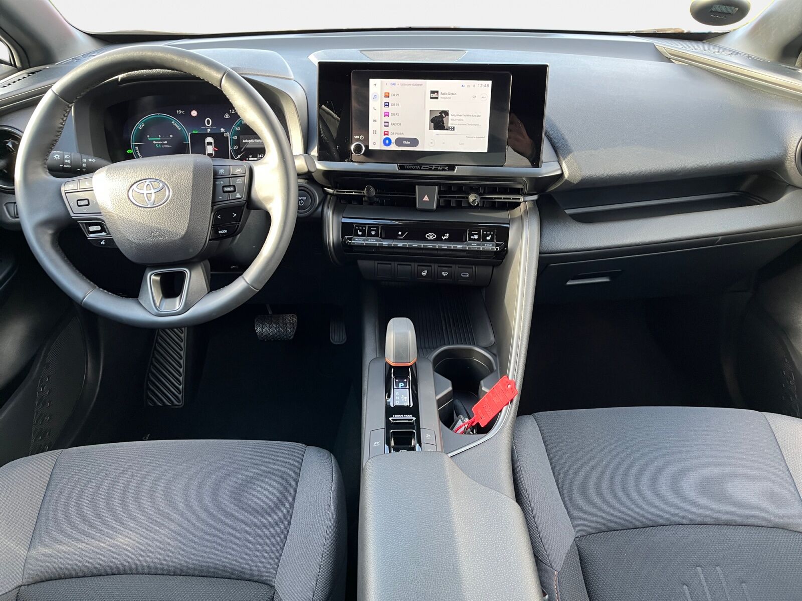 Billede af Toyota C-HR 1,8 Hybrid Style Multidrive S 140HK 5d 6g