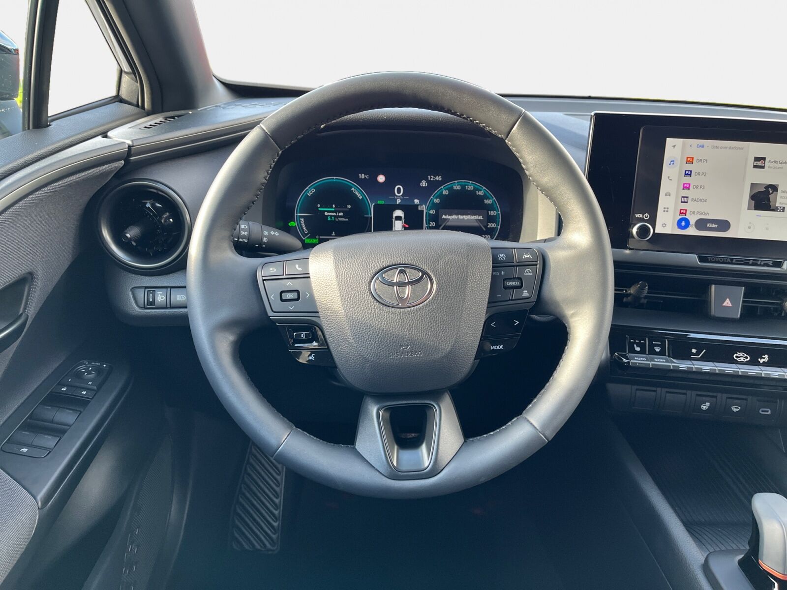 Billede af Toyota C-HR 1,8 Hybrid Style Multidrive S 140HK 5d 6g