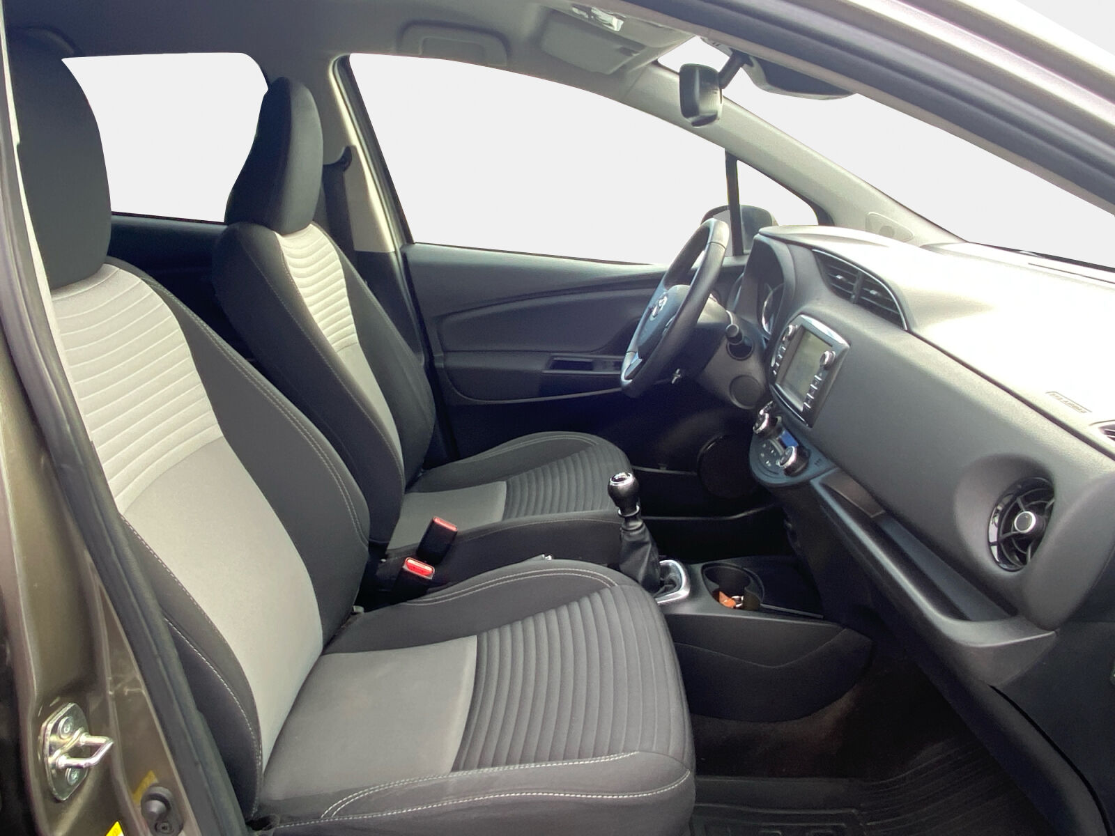 Billede af Toyota Yaris 1,5 VVT-I T3 Smartpakke 111HK 5d 6g