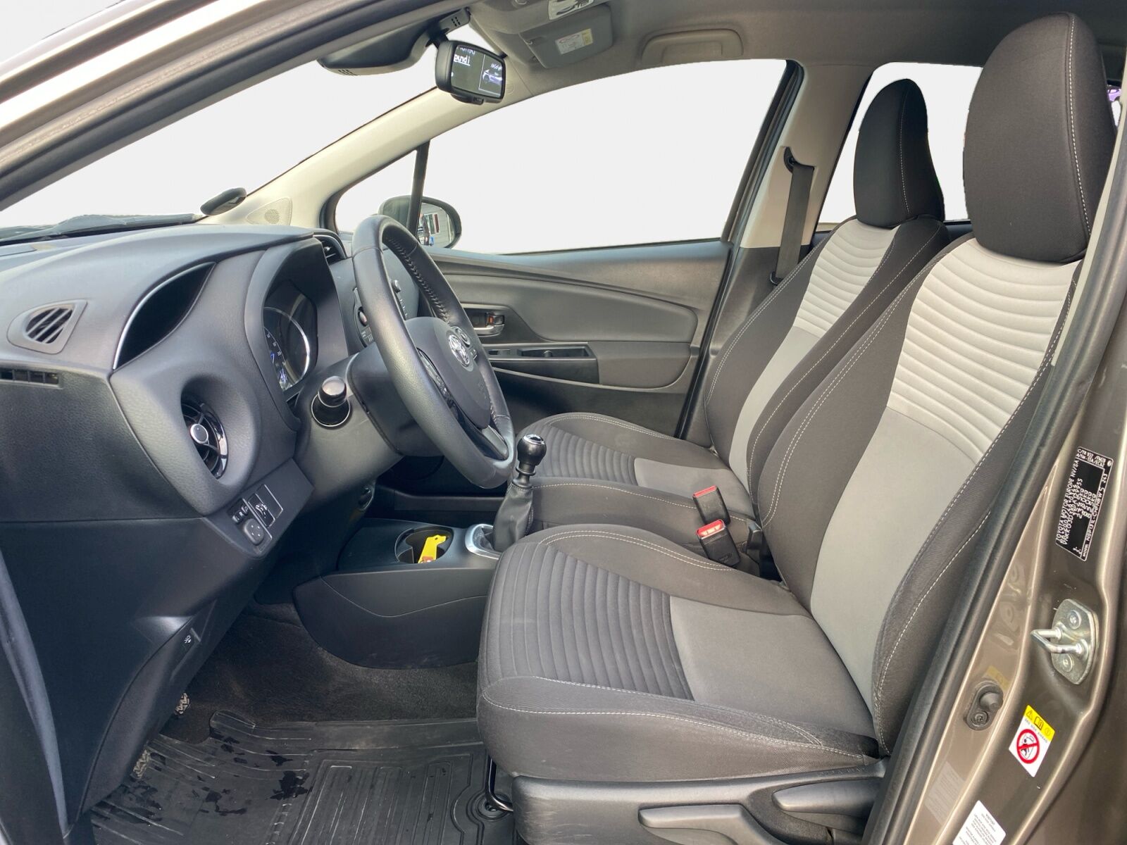 Billede af Toyota Yaris 1,5 VVT-I T3 Smartpakke 111HK 5d 6g