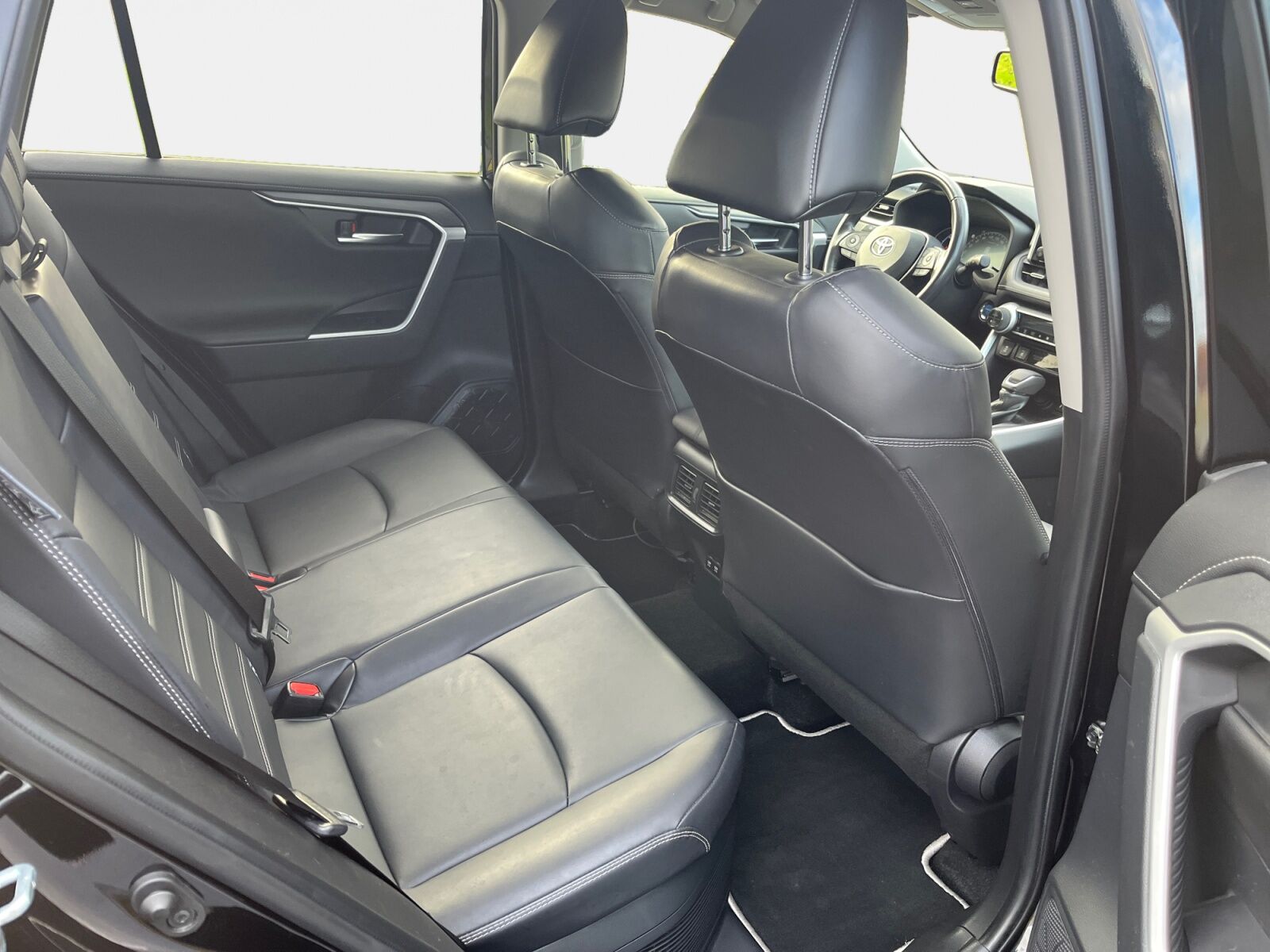 Billede af Toyota RAV4 2,5 Hybrid H3 Business 218HK 5d 6g Aut.