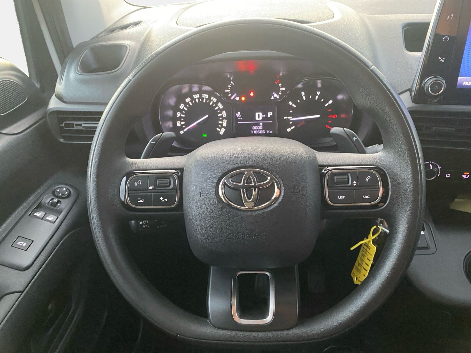 Billede af Toyota Proace City Long 1,5 D Comfort Smart Active Vision 130HK Van 8g Aut.