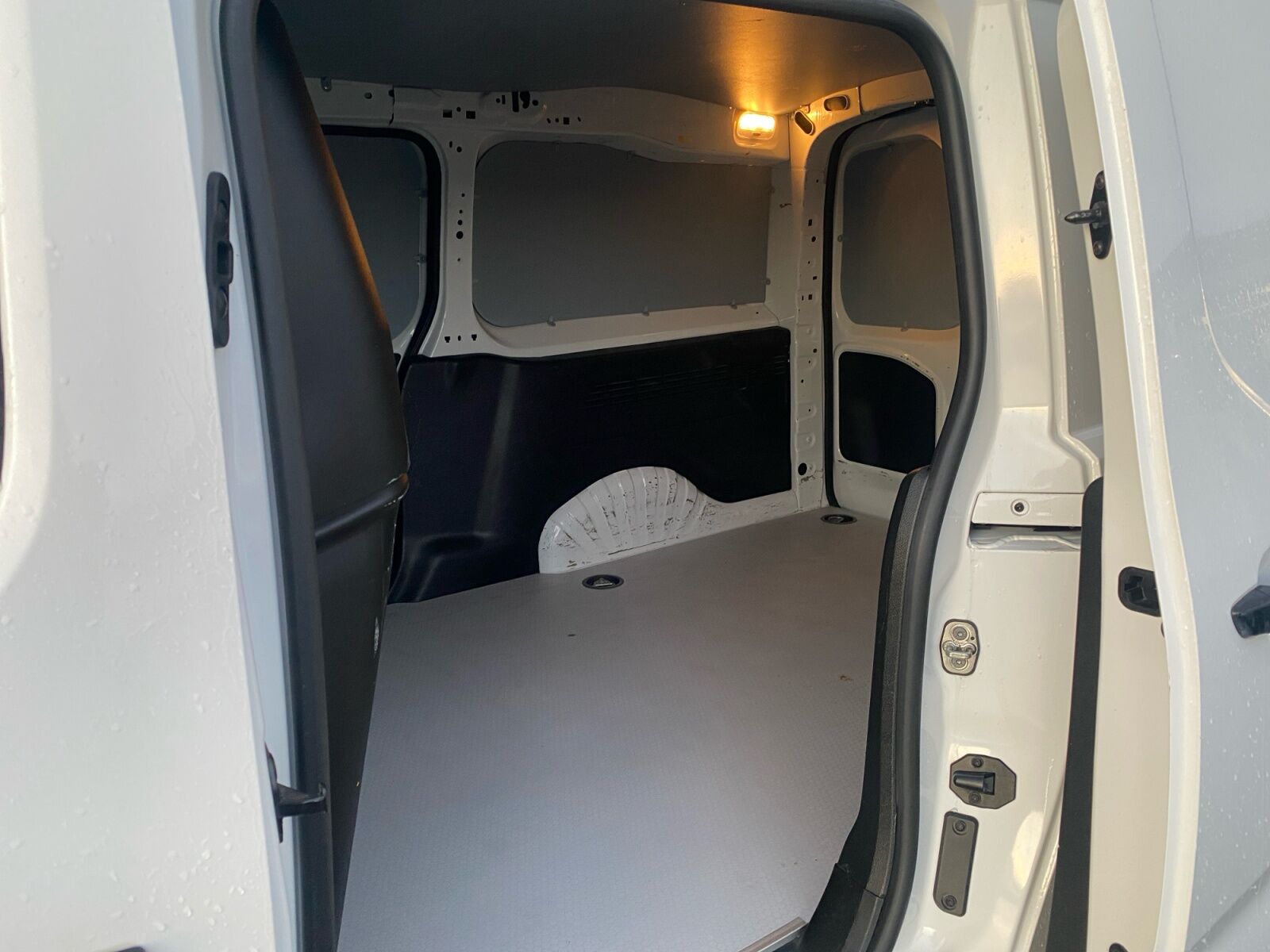 Billede af Toyota Proace City Long 1,5 D Comfort Smart Active Vision 130HK Van 8g Aut.