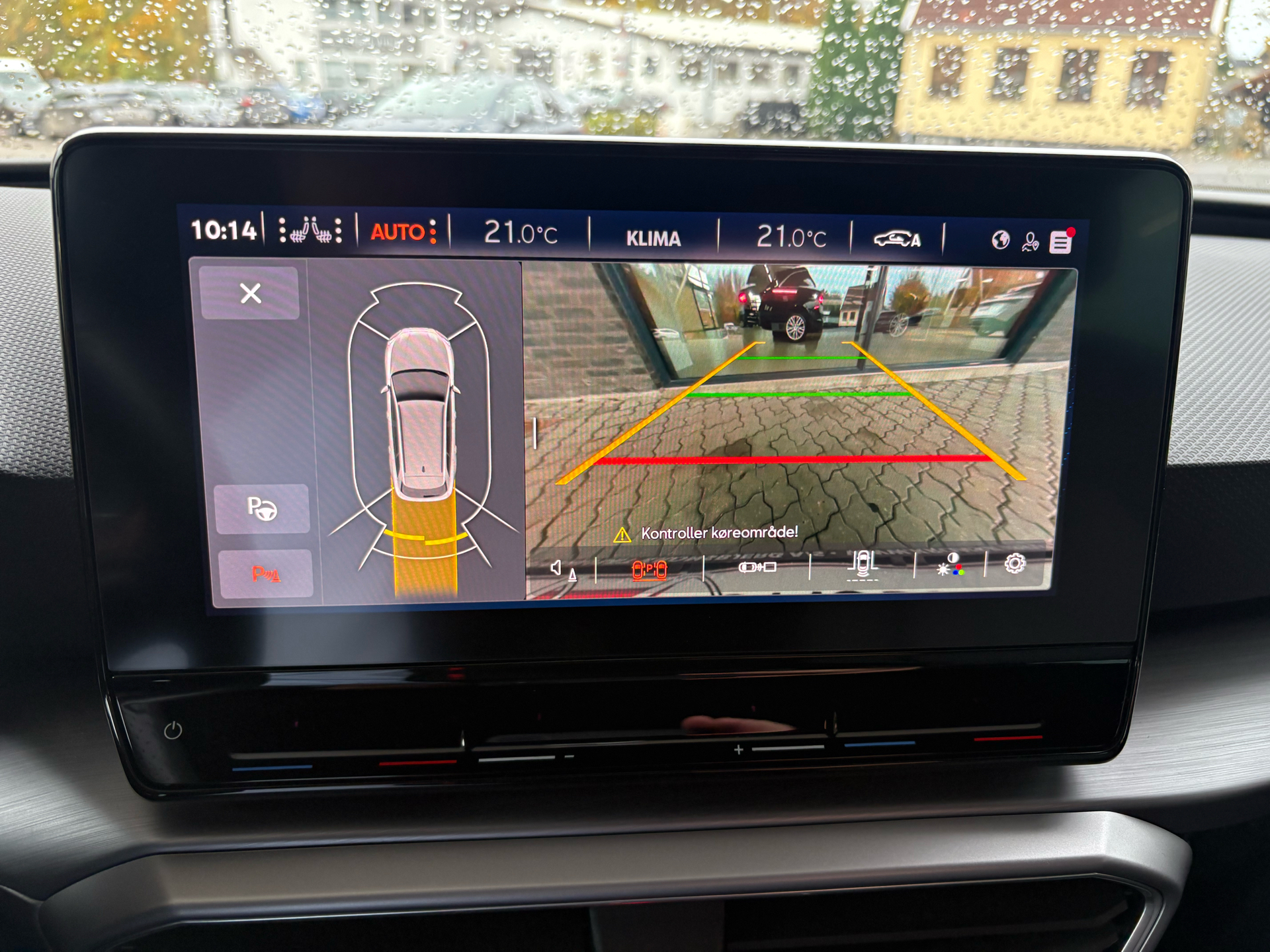 Billede af Seat Leon Sportstourer 1,5 e-TSI  Mild hybrid FR DSG 150HK Stc 7g Aut.