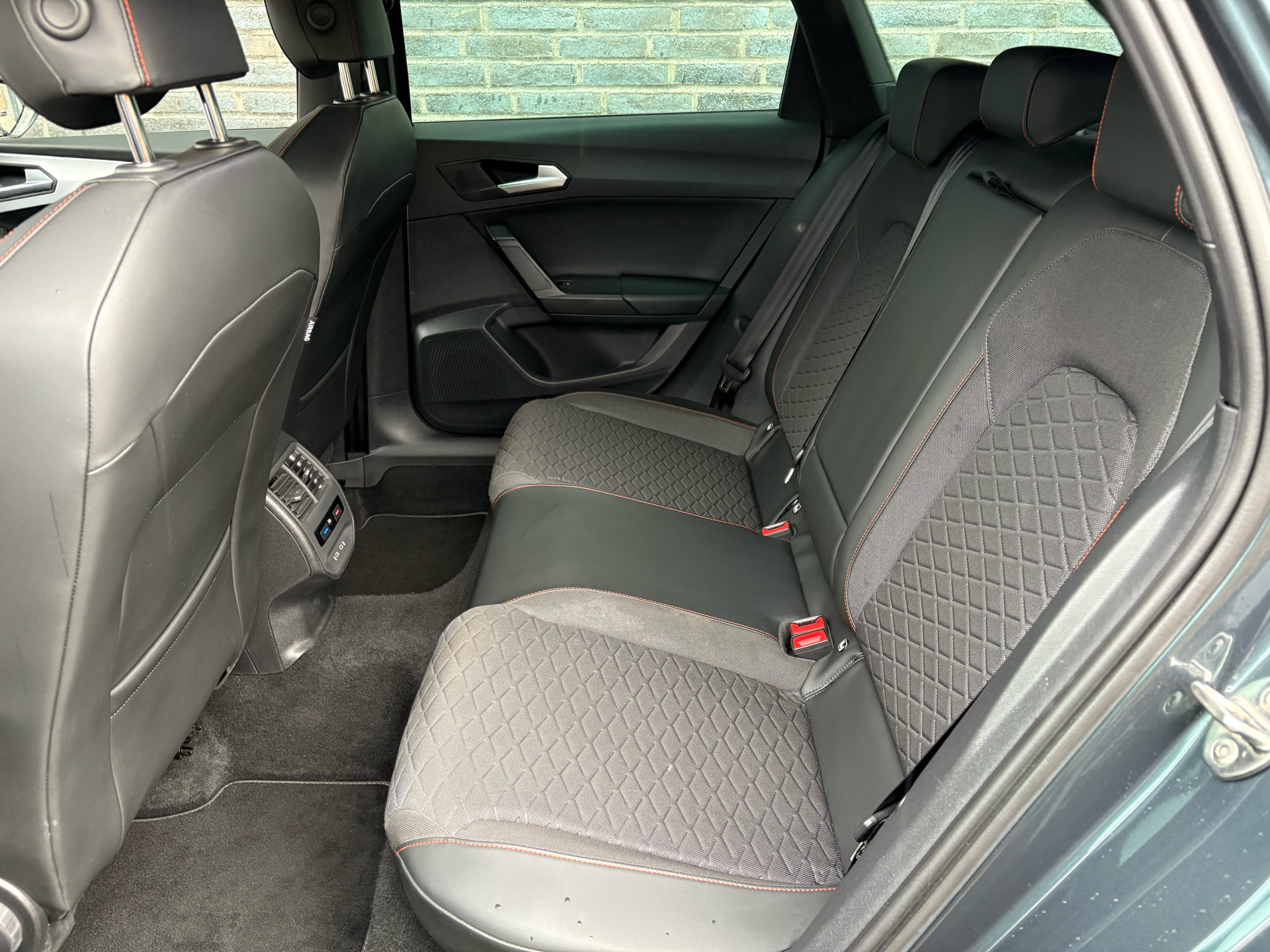 Billede af Seat Leon Sportstourer 1,5 e-TSI  Mild hybrid FR DSG 150HK Stc 7g Aut.