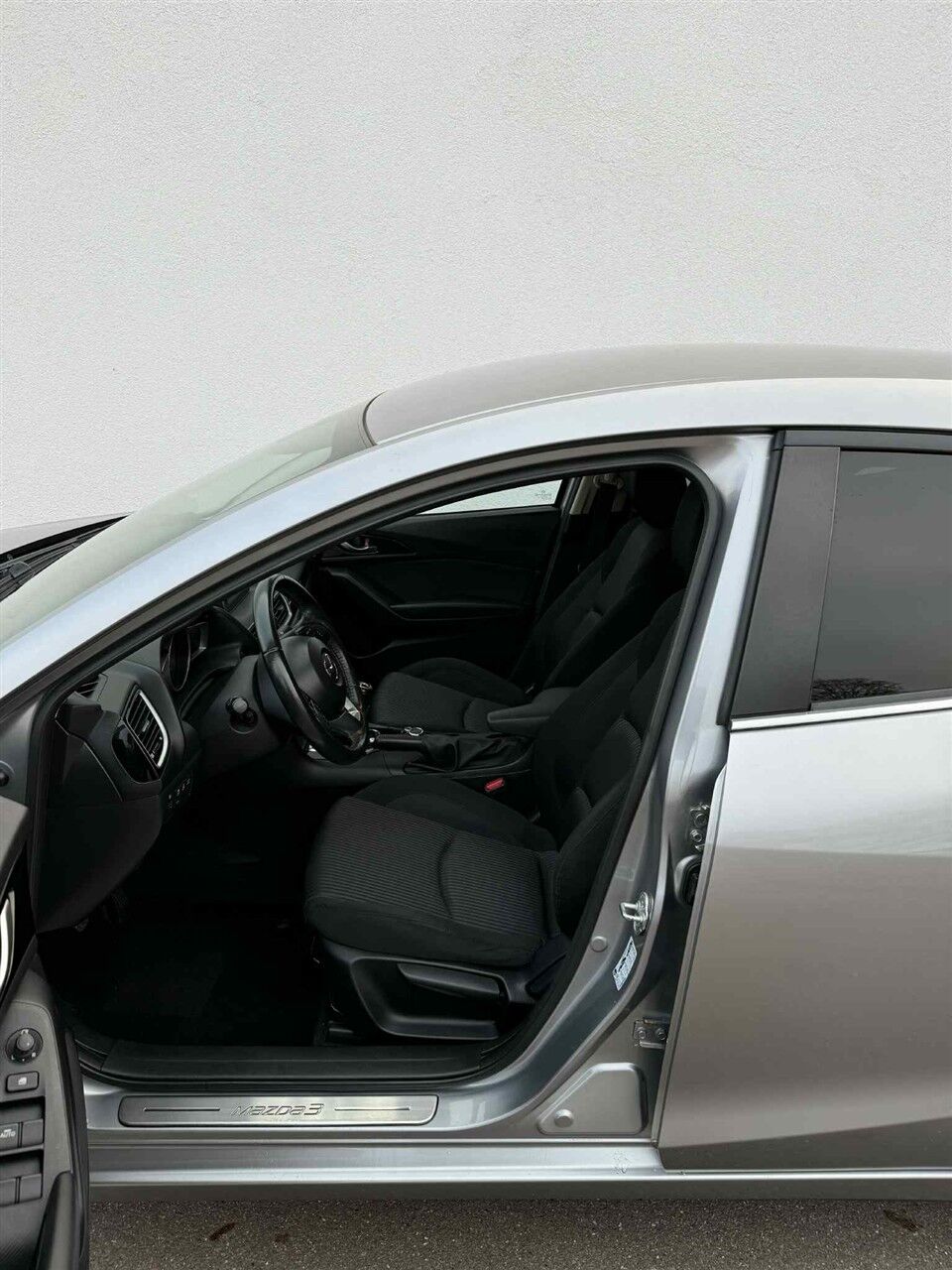 Billede af Mazda 3 2,0 Skyactiv-G Vision 120HK 5d 6g