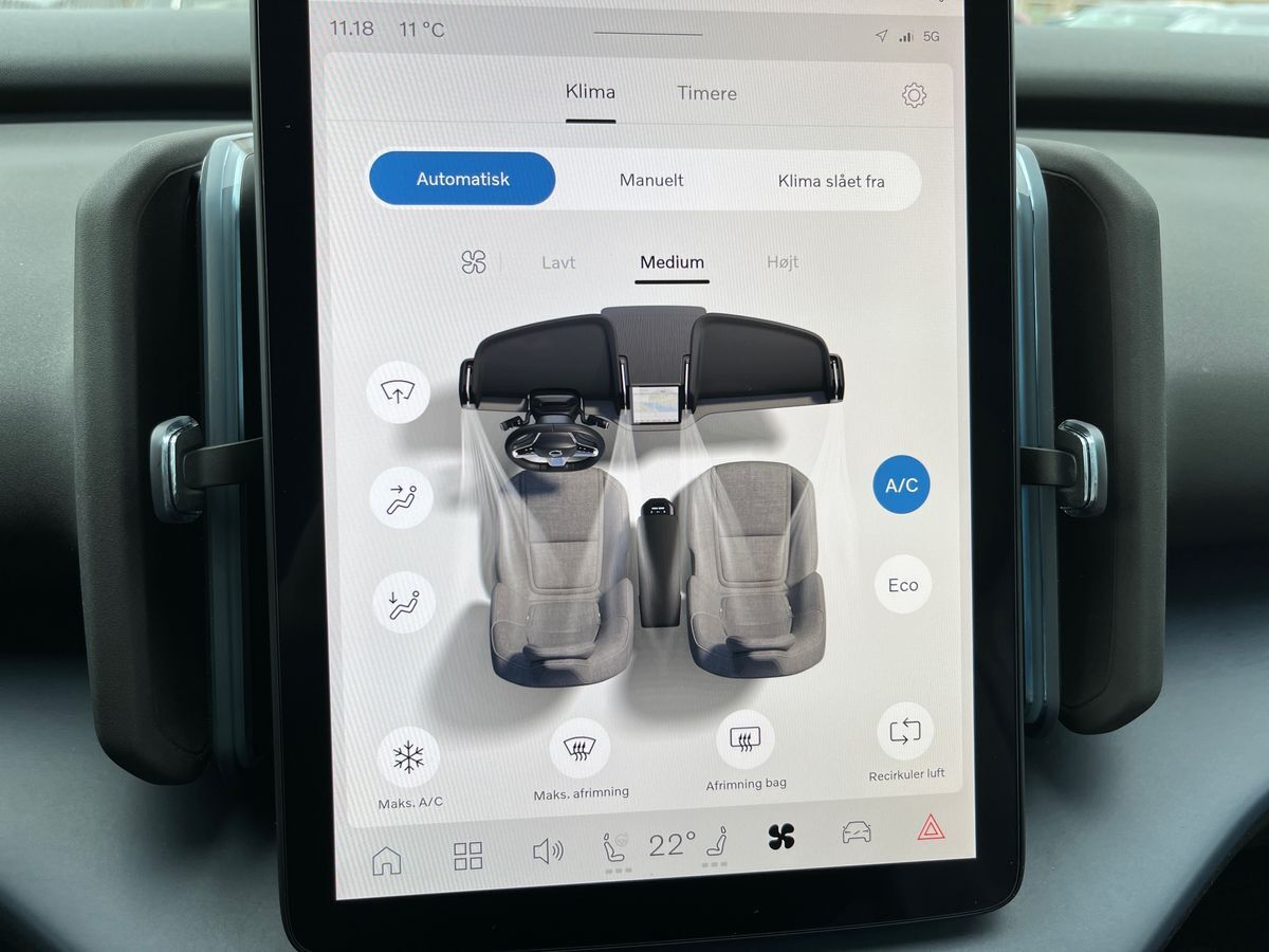 Billede af Volvo EX30 Single Motor Extended Range Core 272HK 5d Aut.