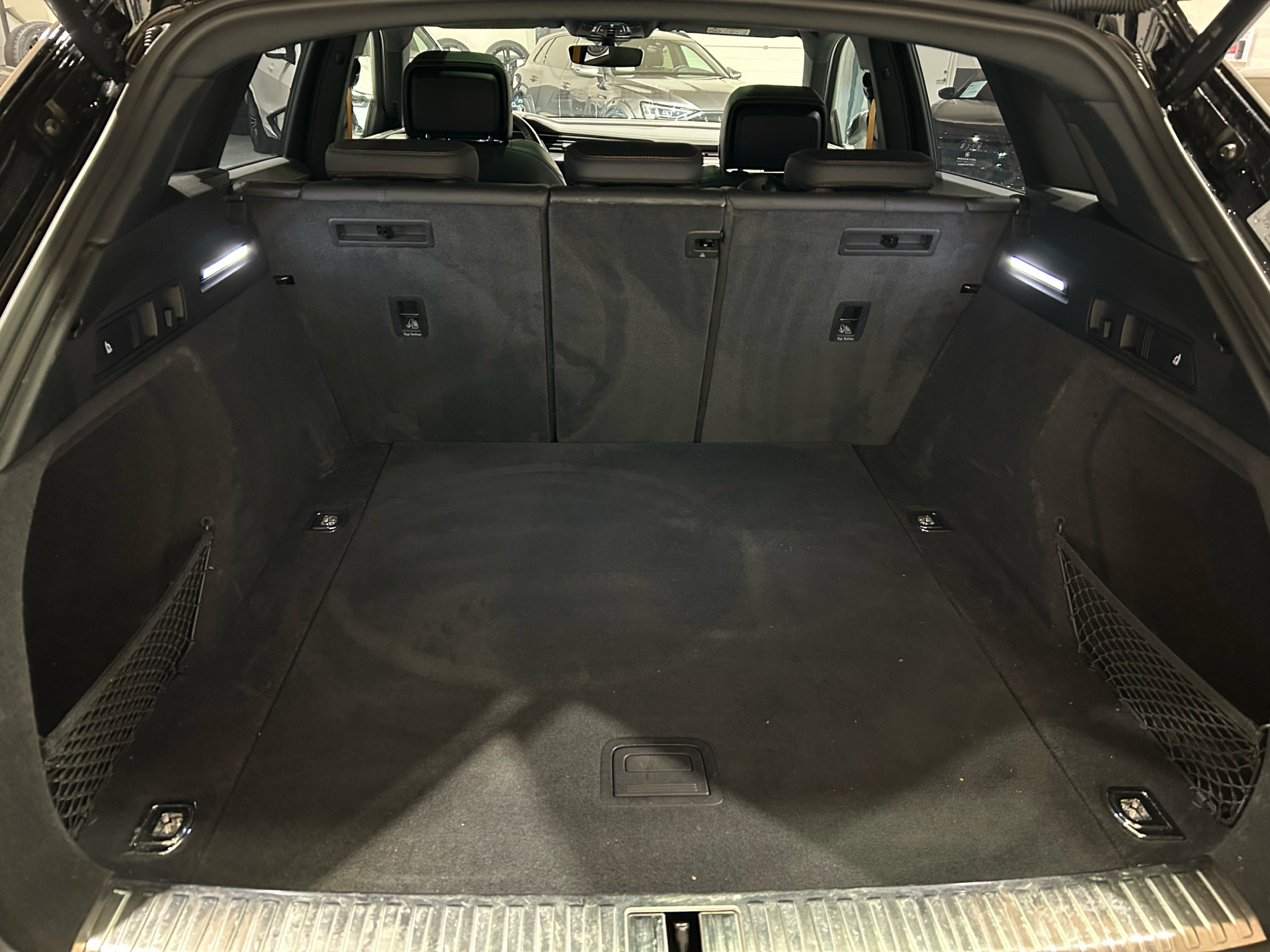 Billede af Audi E-tron 55 Black Edition Quattro 408HK 5d Aut. 