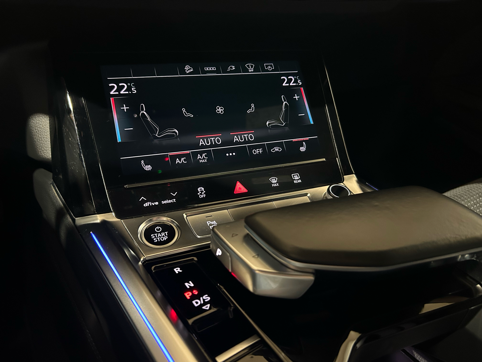 Billede af Audi E-tron 55 Black Edition Quattro 408HK 5d Aut. 