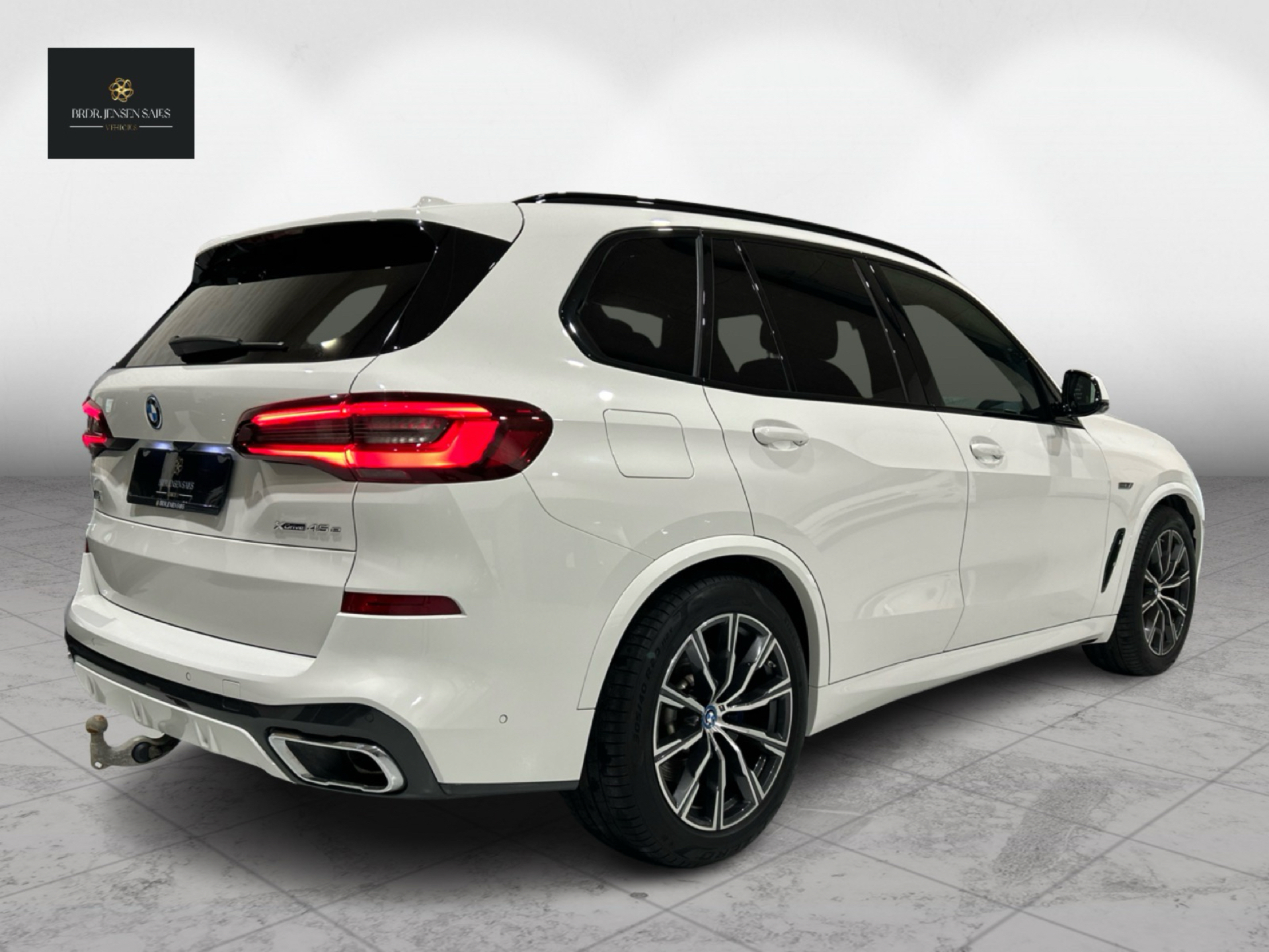 Billede af BMW X5 45e 3,0 Plugin-hybrid M-Sport XDrive Steptronic 399HK 5d 8g Aut.