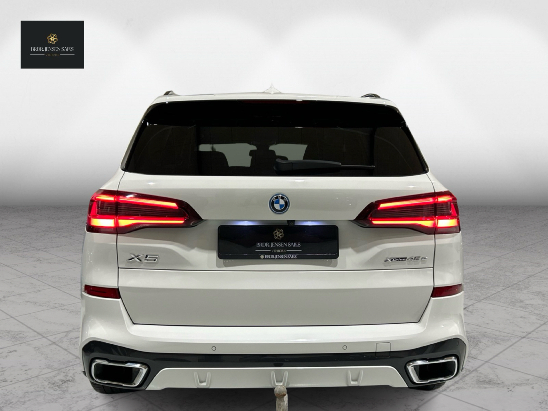 Billede af BMW X5 45e 3,0 Plugin-hybrid M-Sport XDrive Steptronic 399HK 5d 8g Aut.