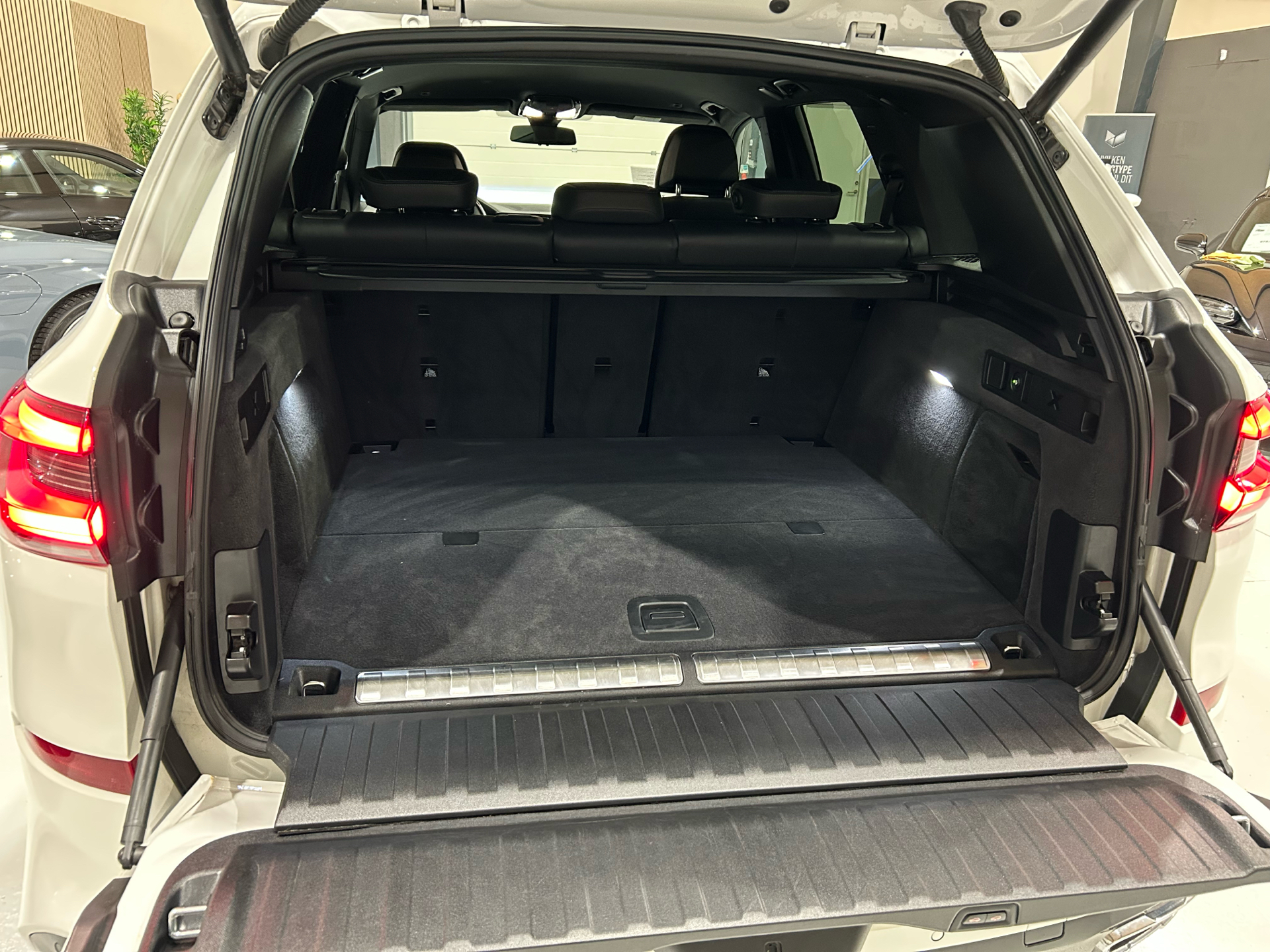 Billede af BMW X5 45e 3,0 Plugin-hybrid M-Sport XDrive Steptronic 399HK 5d 8g Aut.