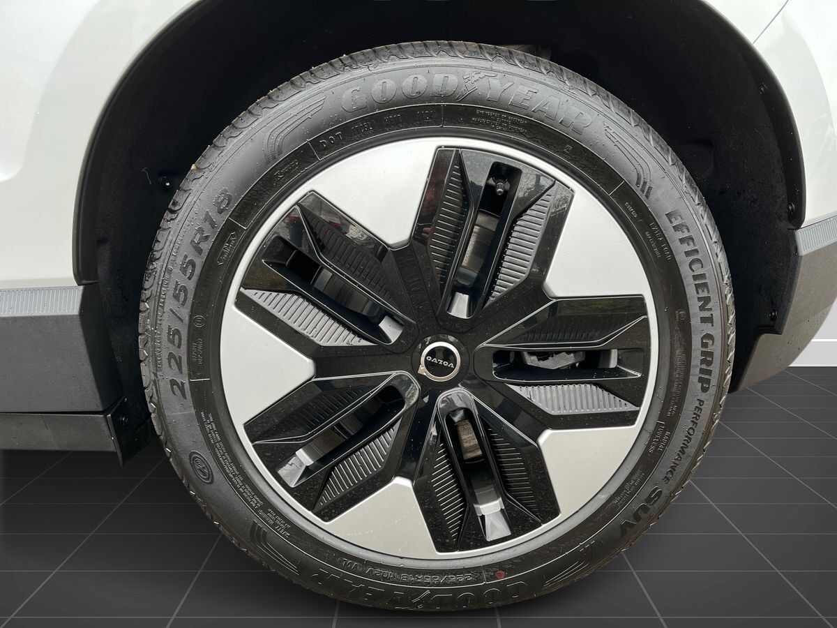 Billede af Volvo EX30 Single Motor Extended Range Core 272HK 5d Aut.