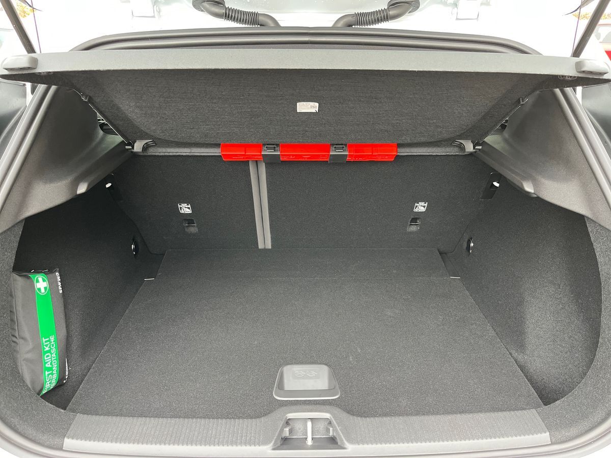 Billede af Volvo EX30 Single Motor Extended Range Core 272HK 5d Aut.