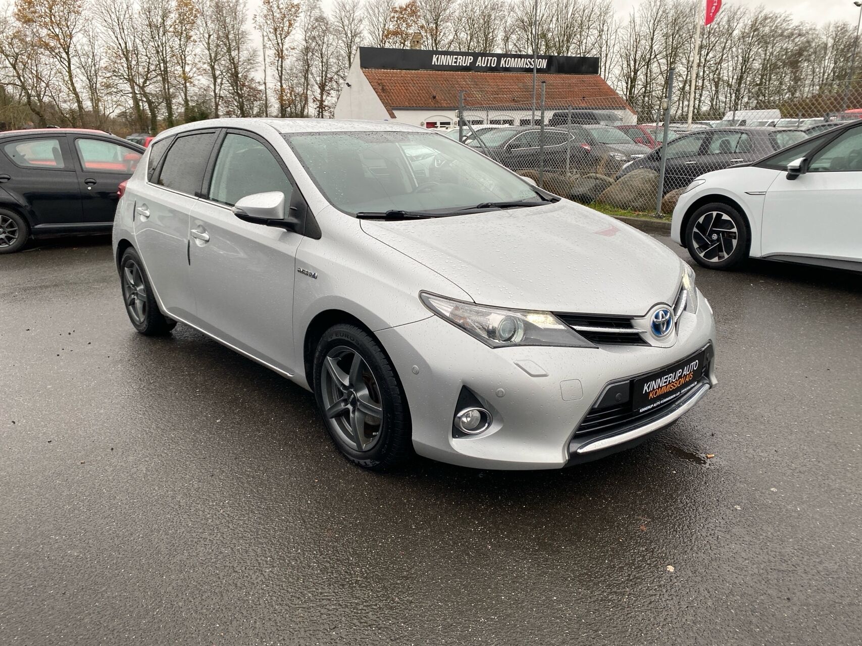 Billede af Toyota Auris 1,8 VVT-I  Hybrid H2 Premium E-CVT 136HK 5d Aut.