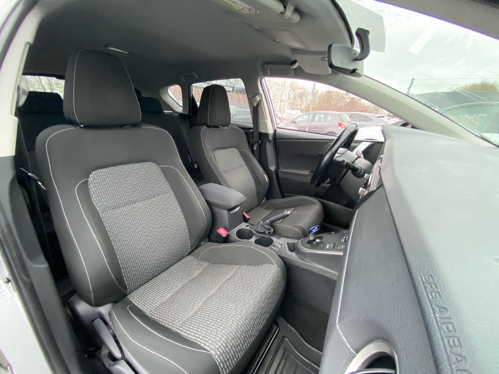 Billede af Toyota Auris 1,8 VVT-I  Hybrid H2 Premium E-CVT 136HK 5d Aut.