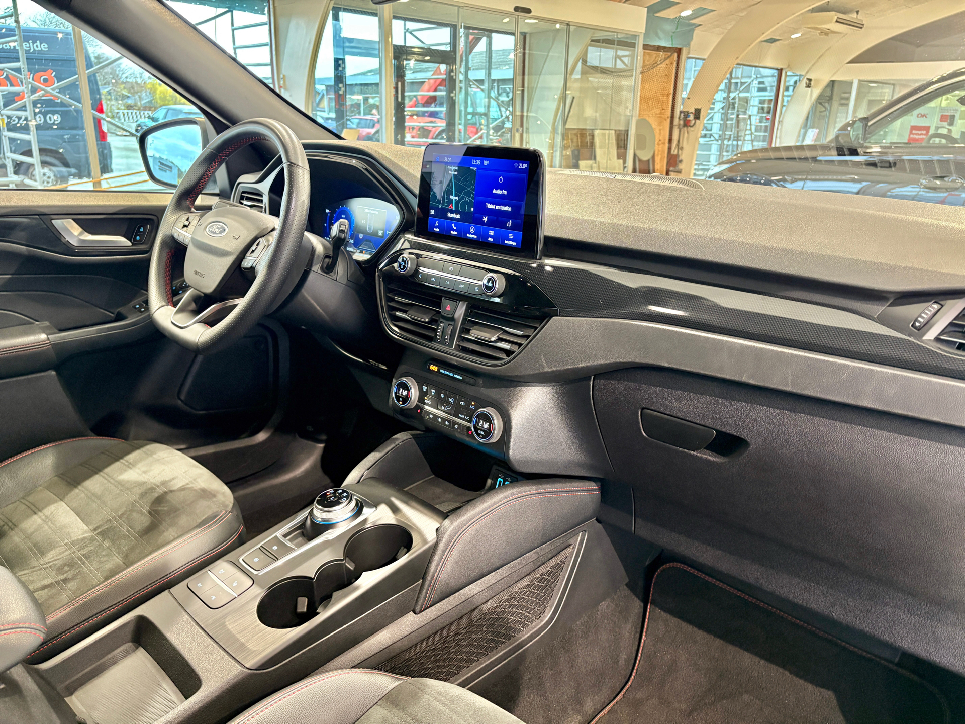 Billede af Ford Kuga 2,5 Plugin-hybrid ST-Line X CVT 225HK 5d Trinl. Gear