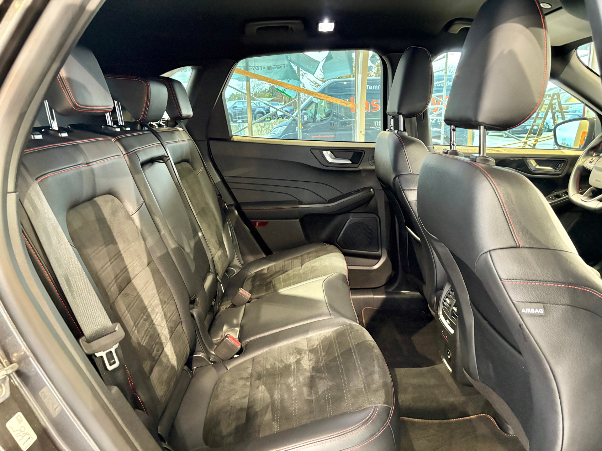 Billede af Ford Kuga 2,5 Plugin-hybrid ST-Line X CVT 225HK 5d Trinl. Gear