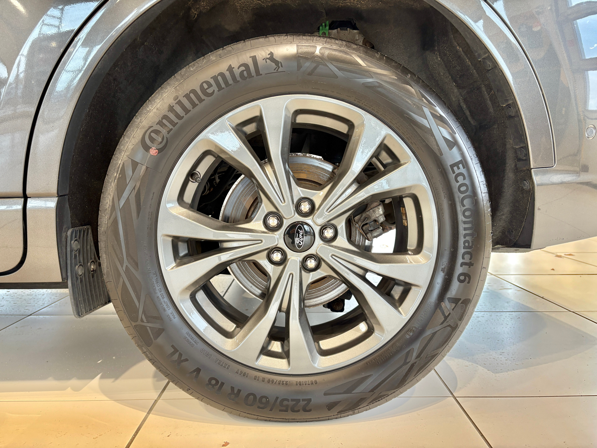 Billede af Ford Kuga 2,5 Plugin-hybrid ST-Line X CVT 225HK 5d Trinl. Gear