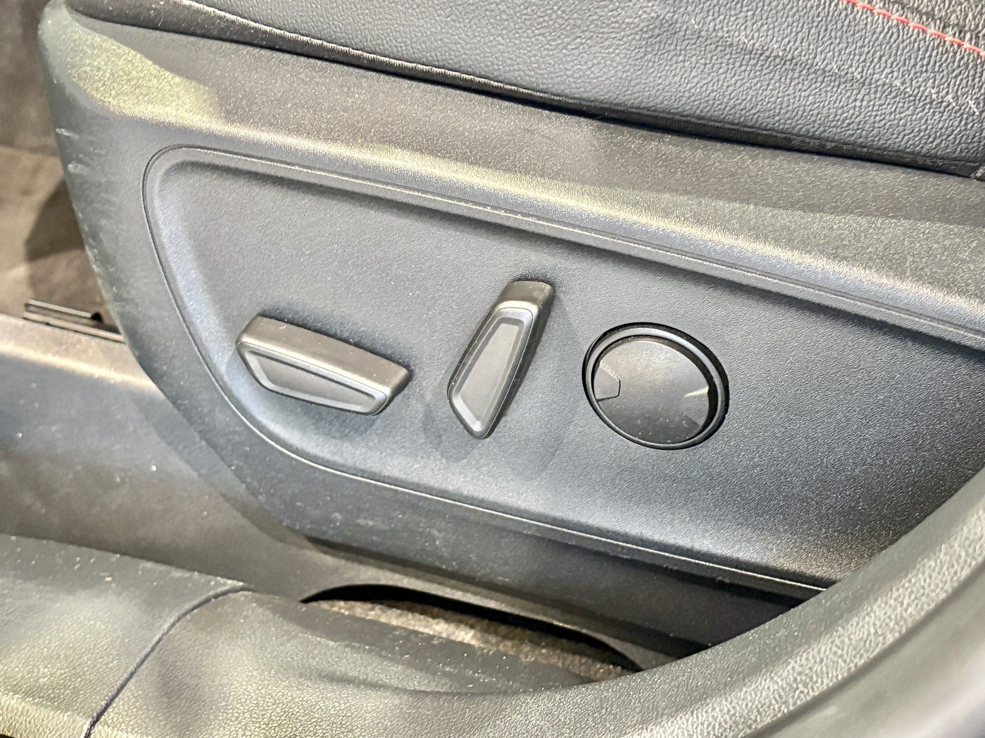 Billede af Ford Kuga 2,5 Plugin-hybrid ST-Line X CVT 225HK 5d Trinl. Gear