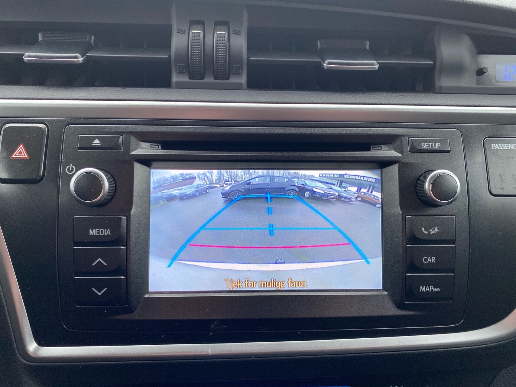 Billede af Toyota Auris 1,8 VVT-I  Hybrid H2 Premium E-CVT 136HK 5d Aut.