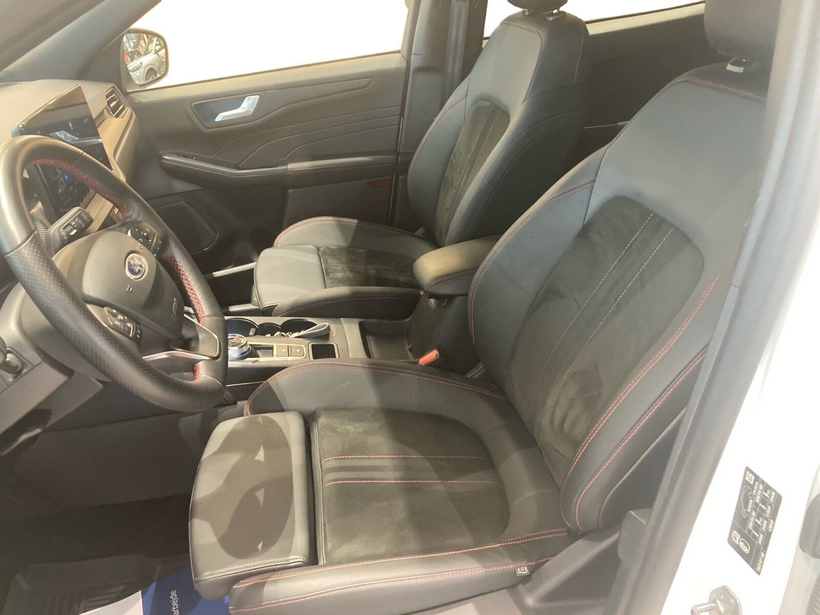 Billede af Ford Kuga 2,5 Plugin-hybrid ST-Line X CVT 243HK 5d Aut.