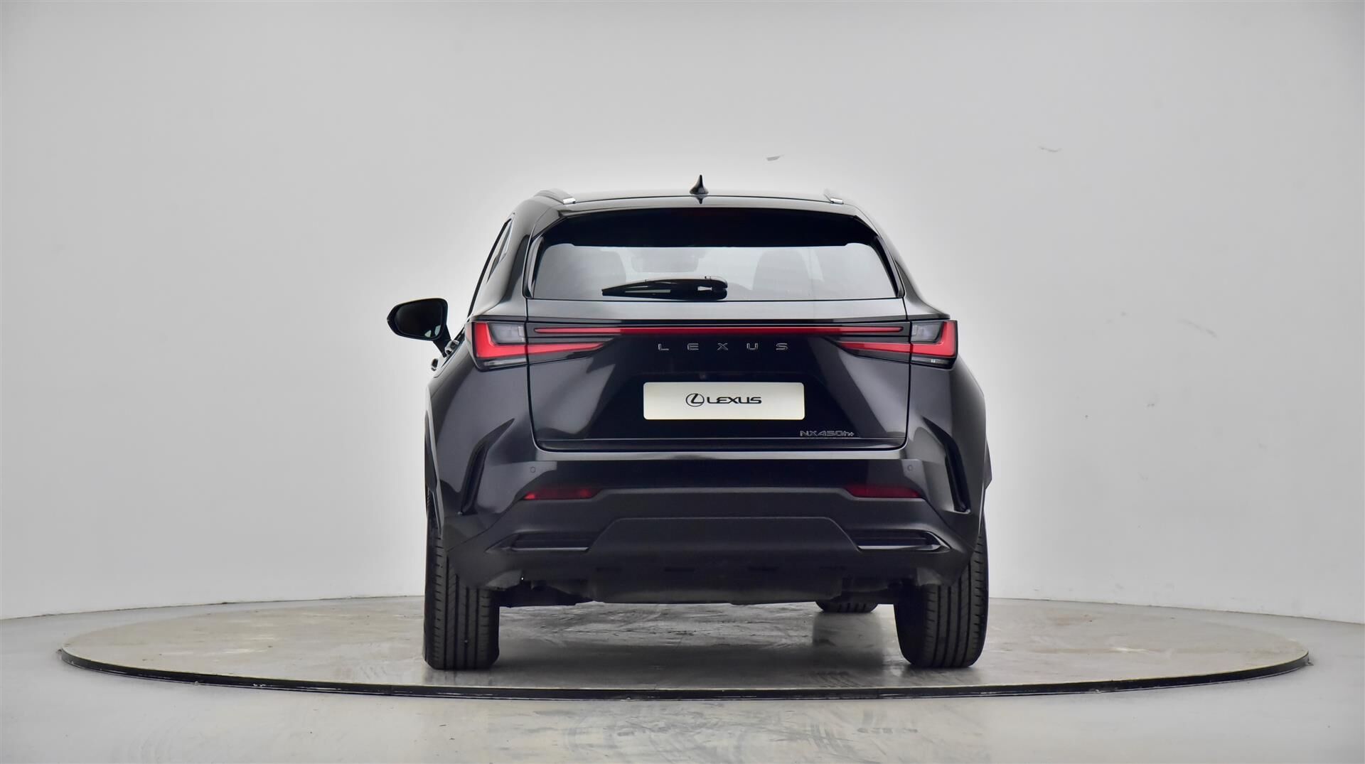 Billede af Lexus NX 450h+ 2,5 Plugin-hybrid Business Plus 4WD 309HK 5d Trinl. Gear