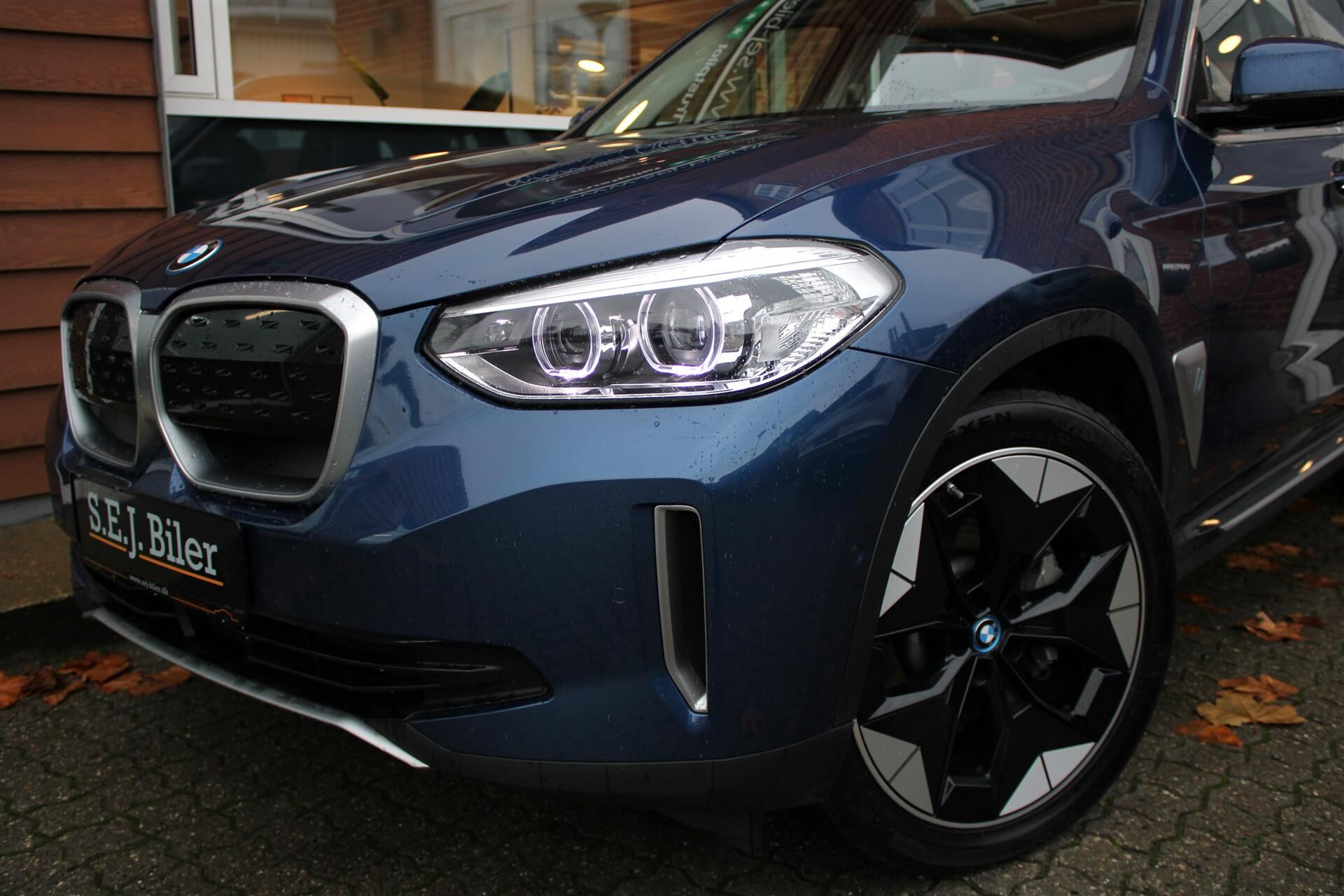 Billede af BMW iX3 EL Charged 286HK 5d Aut.