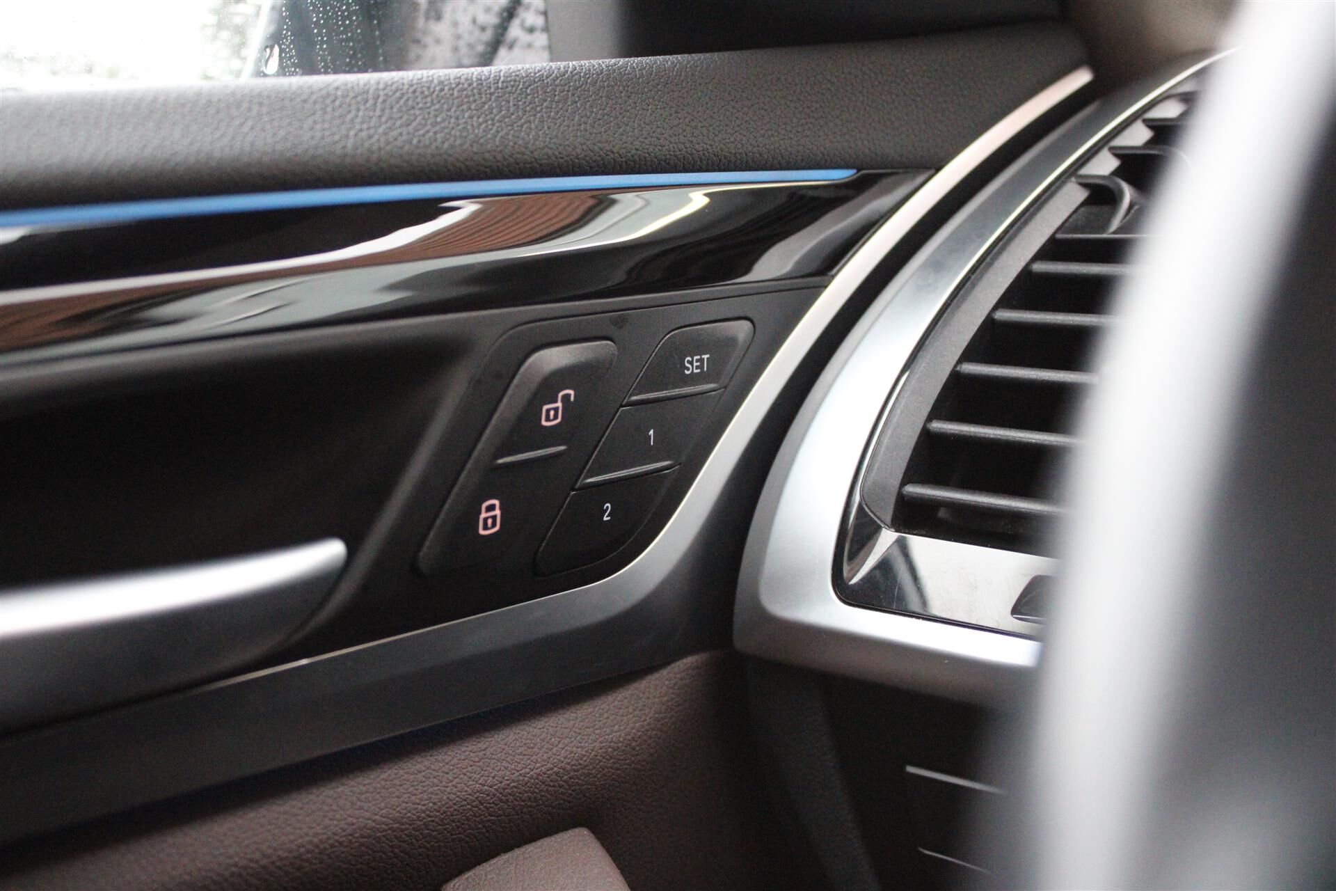 Billede af BMW iX3 EL Charged 286HK 5d Aut.