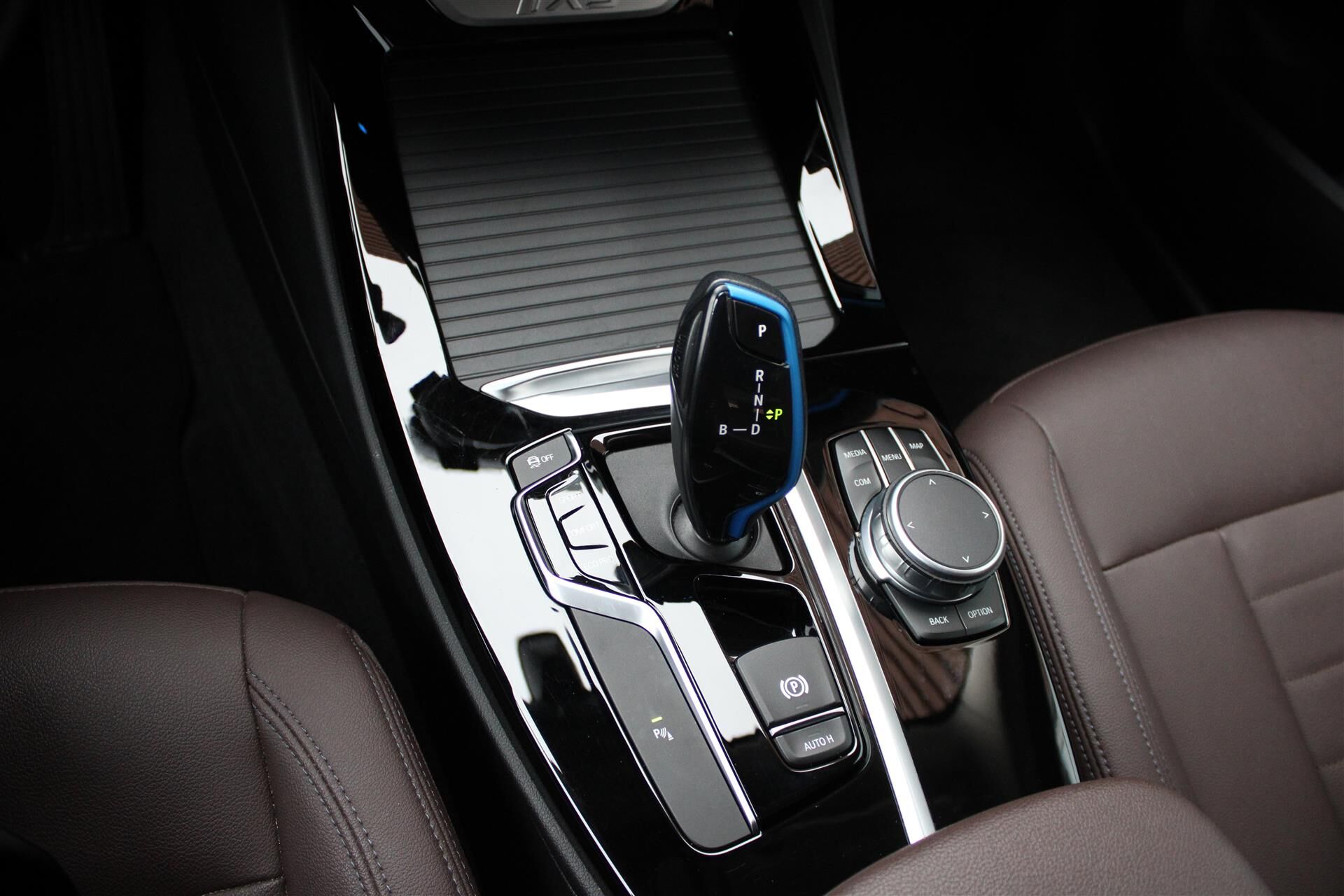 Billede af BMW iX3 EL Charged 286HK 5d Aut.