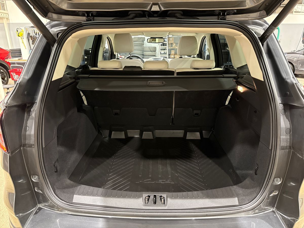 Billede af Ford Kuga 1,5 EcoBoost Vignale Attack AWD 182HK 5d 6g Aut.