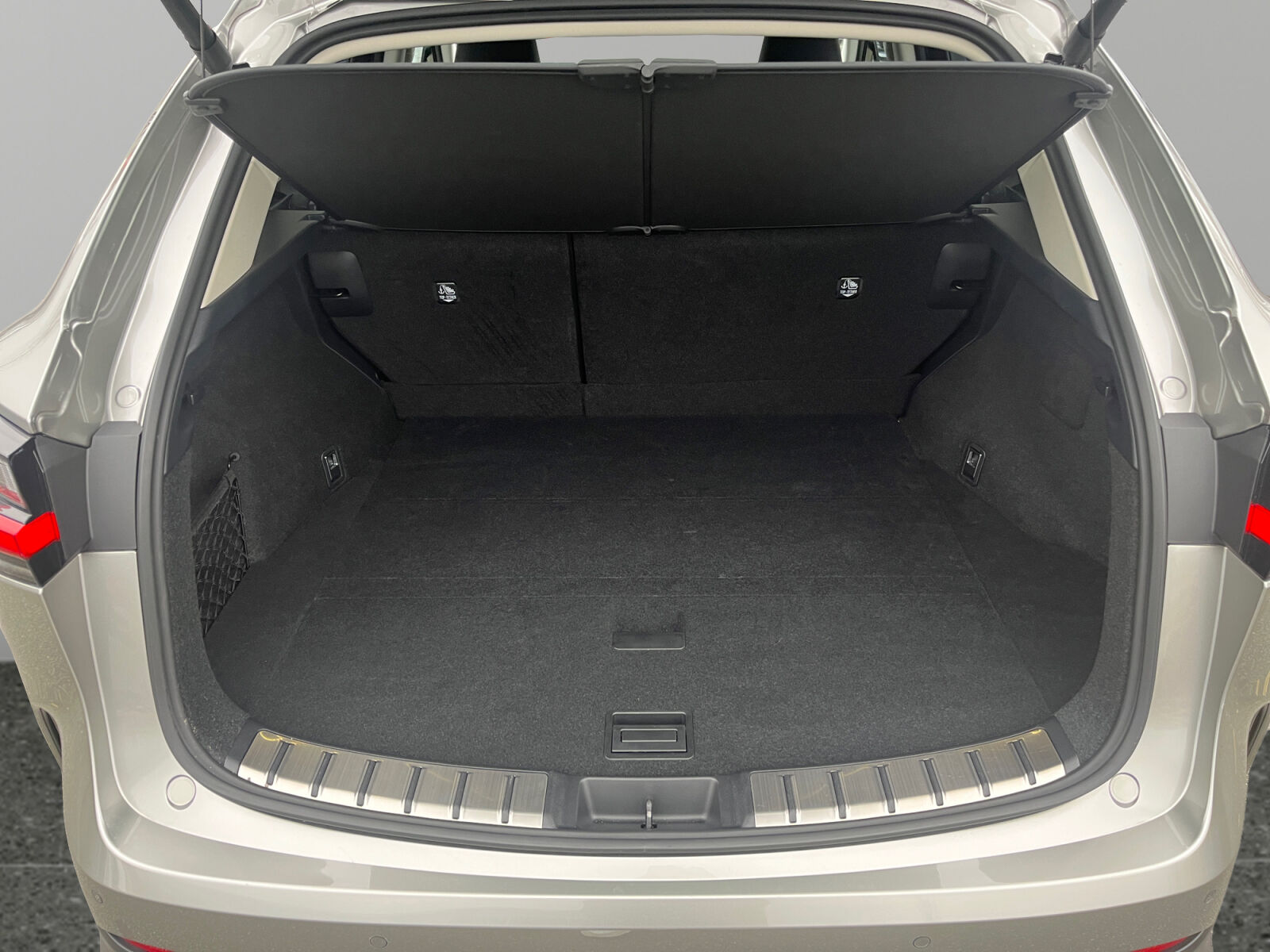 Billede af Lexus NX 450h+ 2,5 Plugin-hybrid Business Plus 4WD 309HK 5d Trinl. Gear