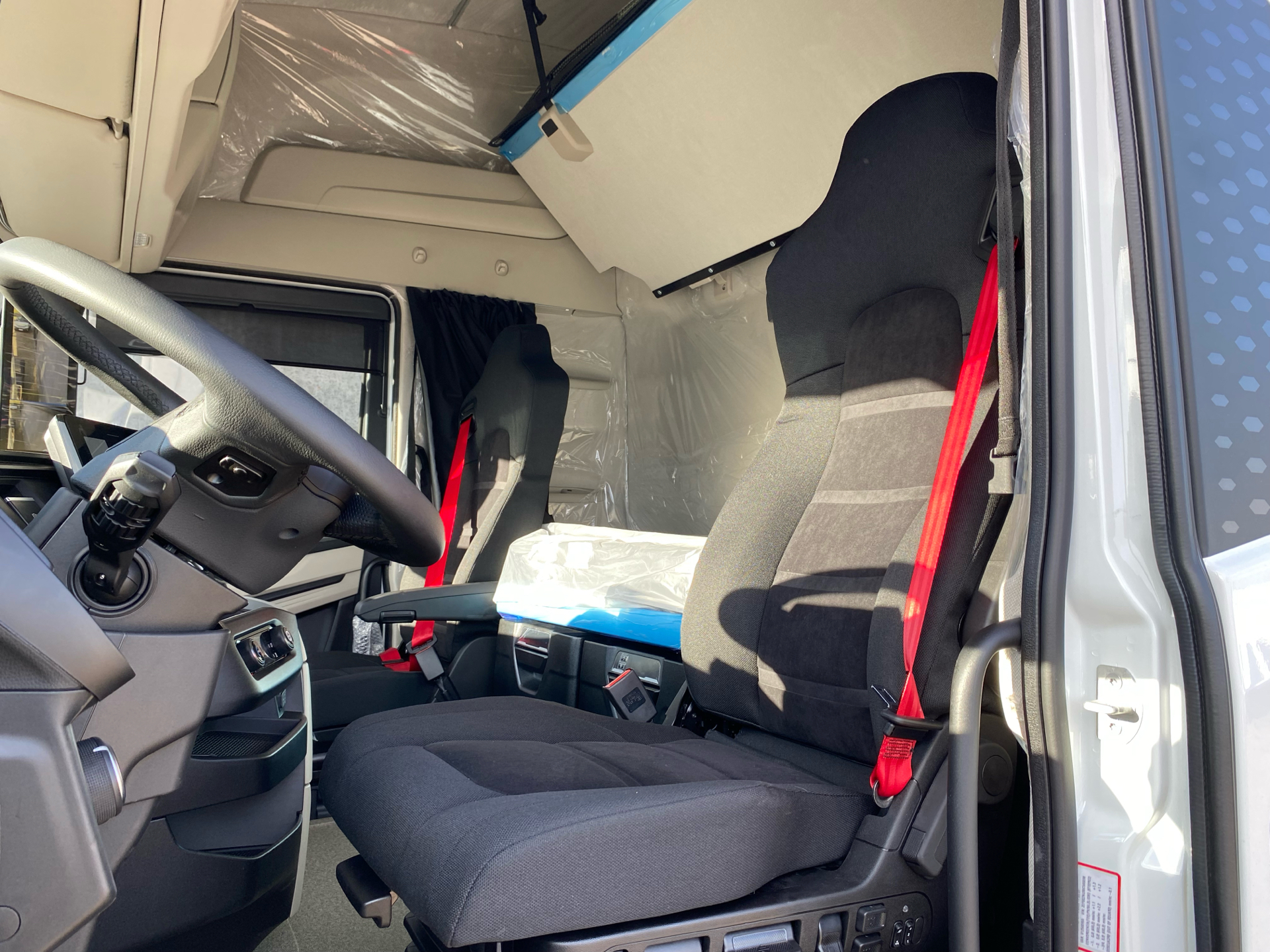 Billede af Iveco S-Way 12,9 D AS440S49-E6e Twinsteer 570HK 12g Aut.