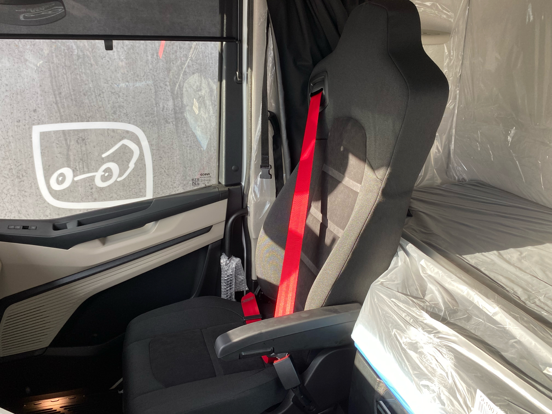 Billede af Iveco S-Way 12,9 D AS440S49-E6e Twinsteer 570HK 12g Aut.